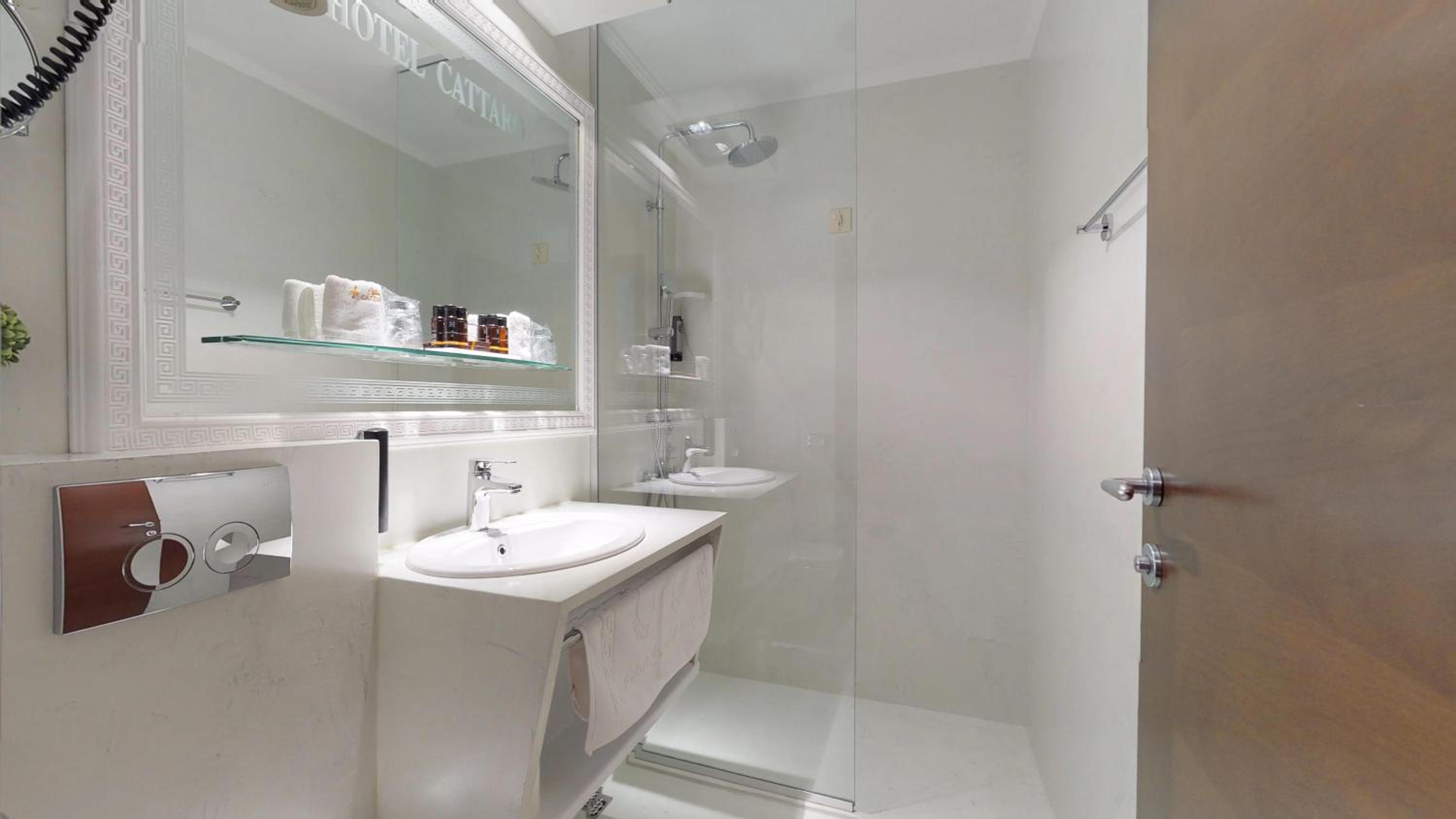 Special Offer - Double Room With Two Dinners Included photo 2
