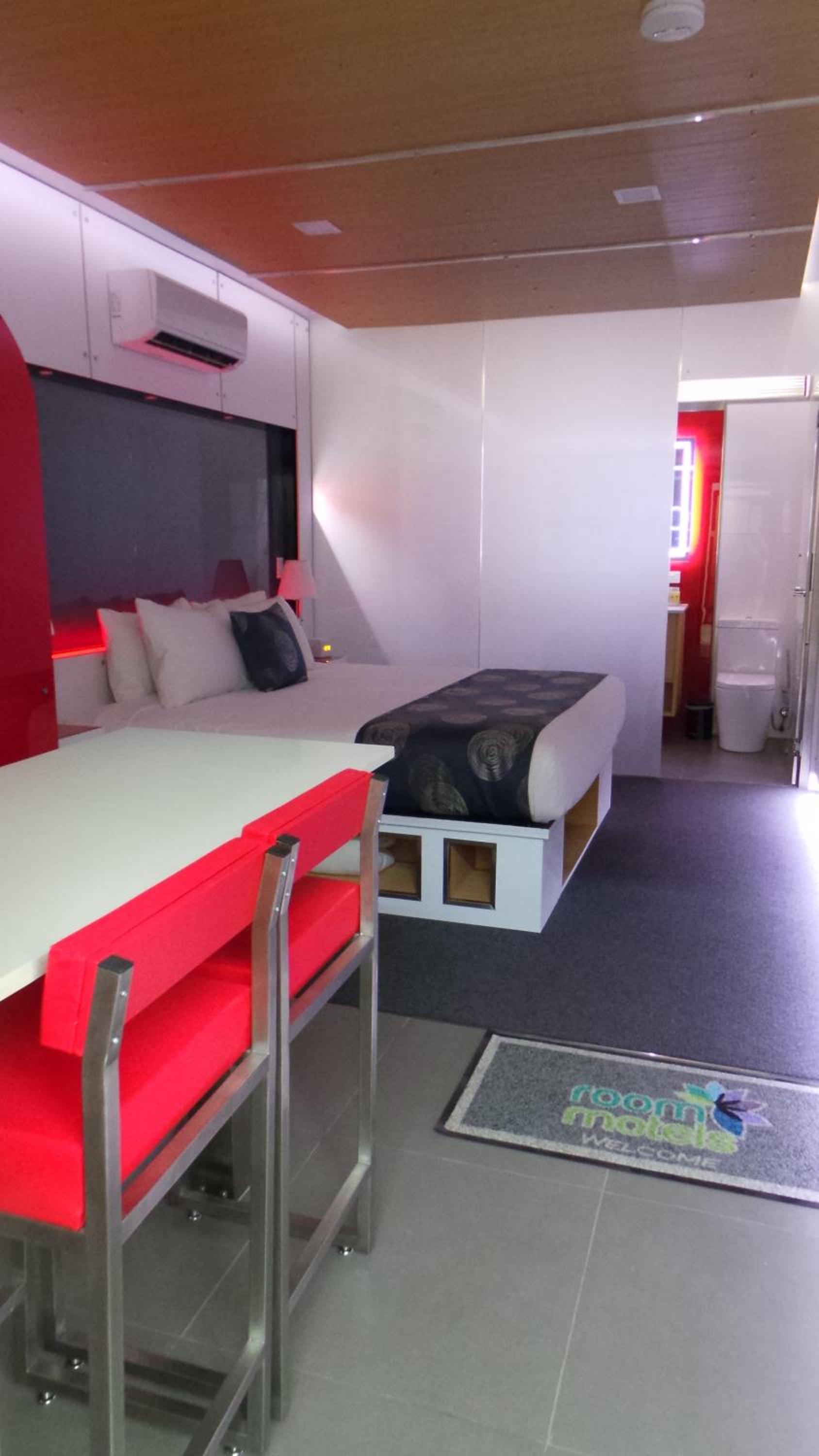 King Room - Pet-Friendly