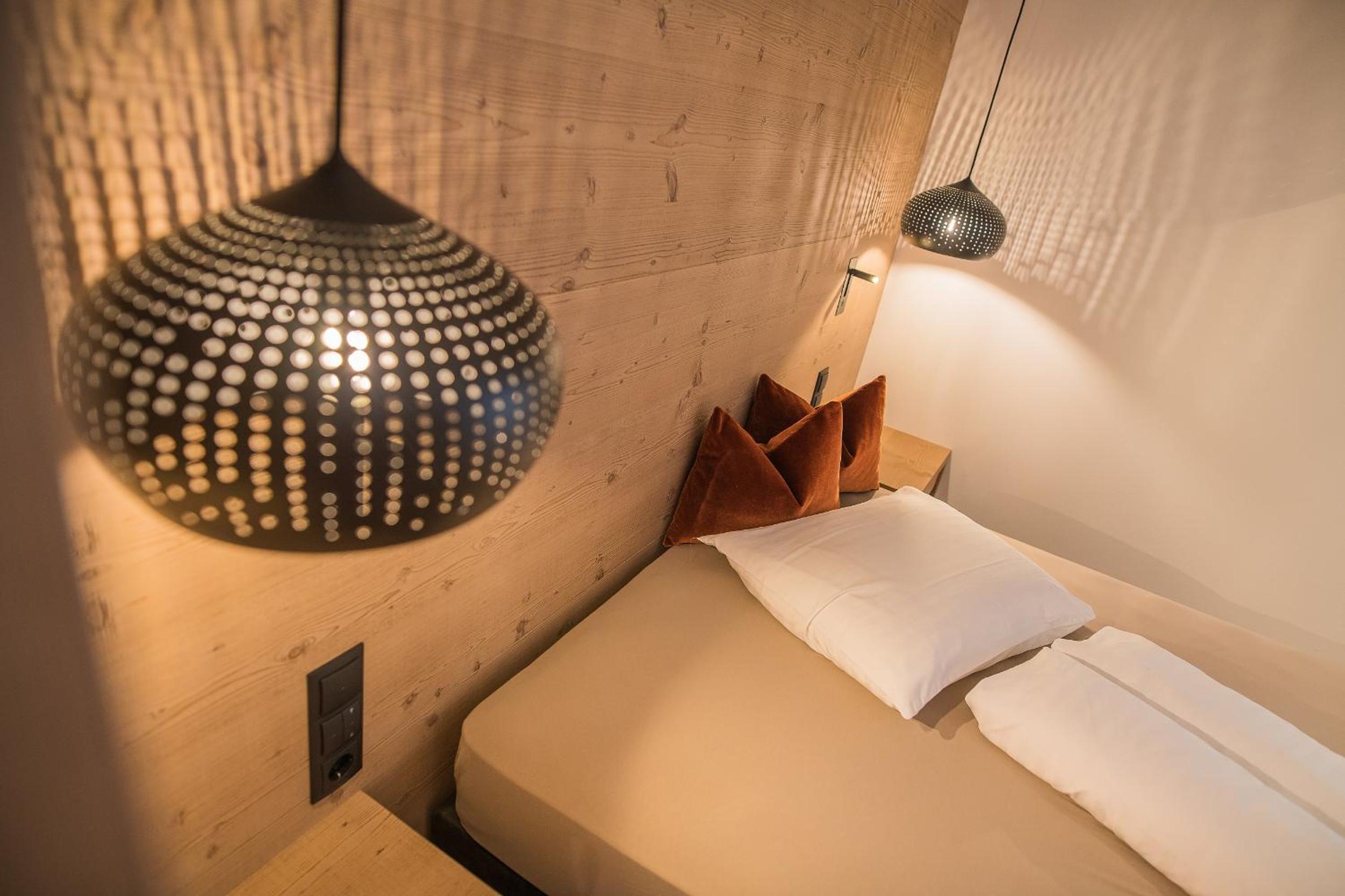 Deluxe Single Room with Balcony photo 2