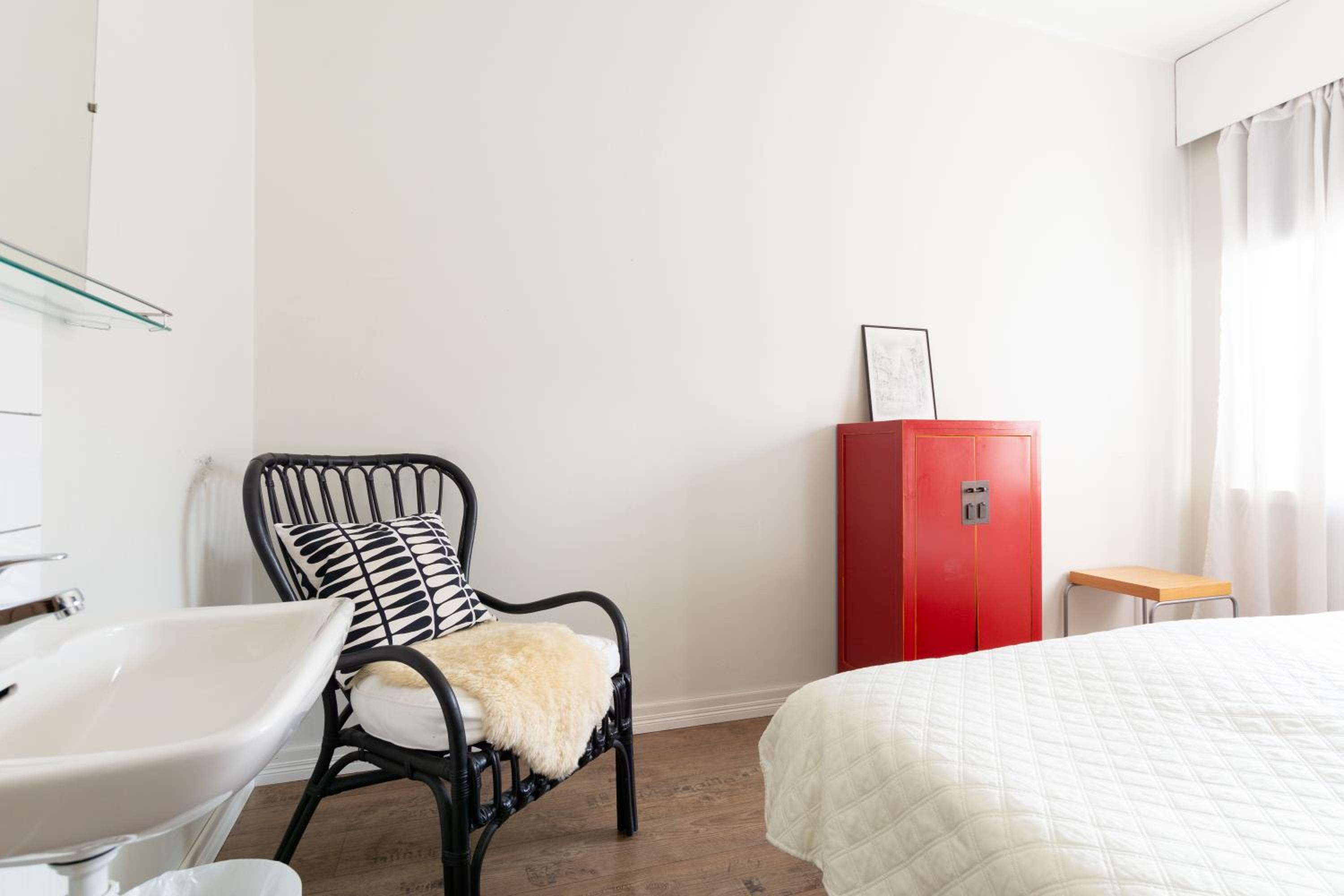 Double Room - Photo 4