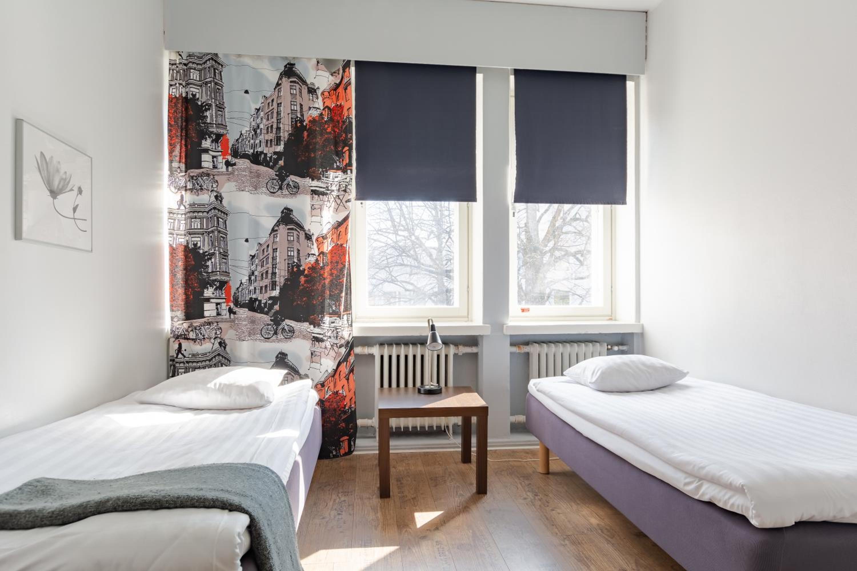 Twin Room - Photo 1