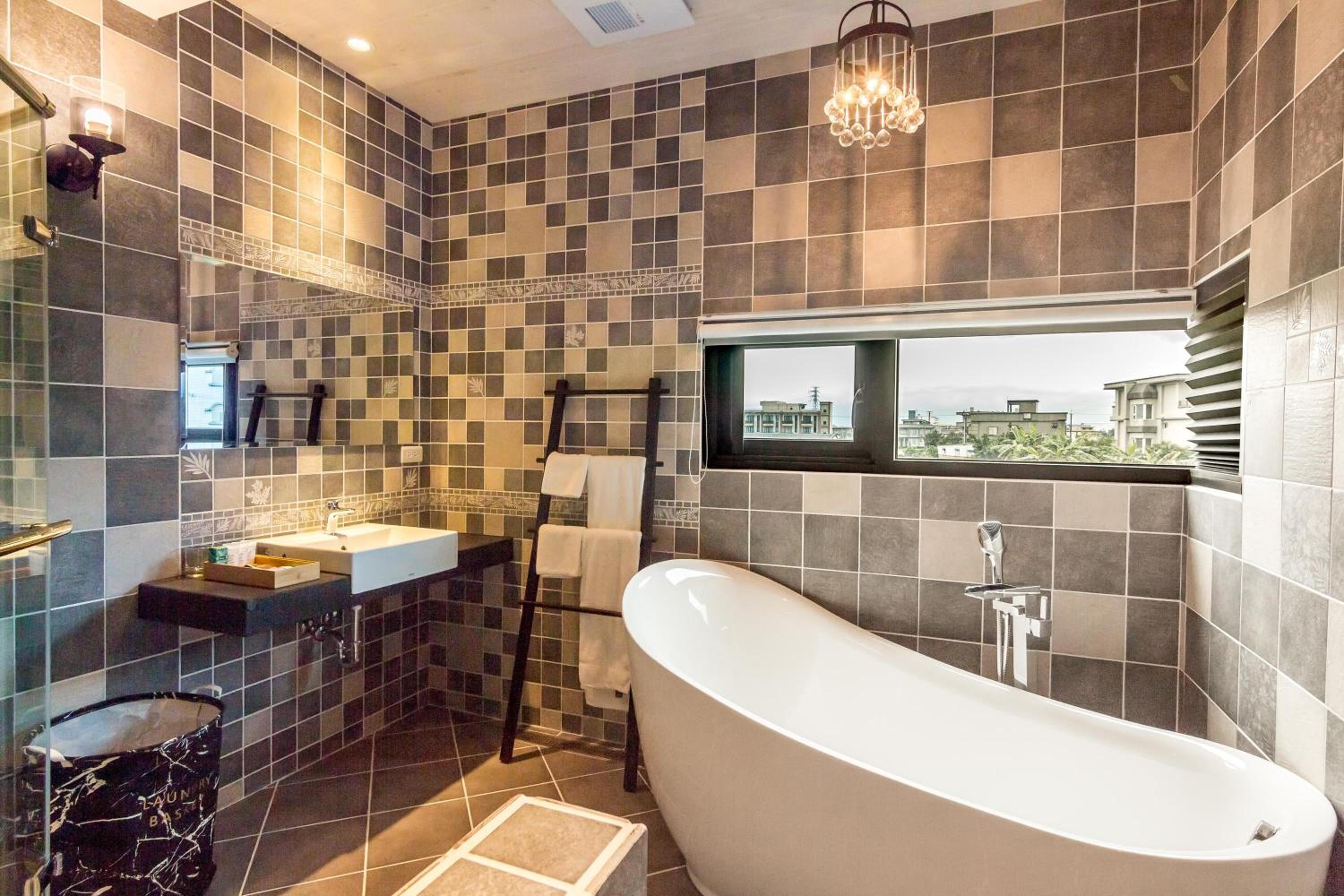 Deluxe Double Room with Bath photo 1