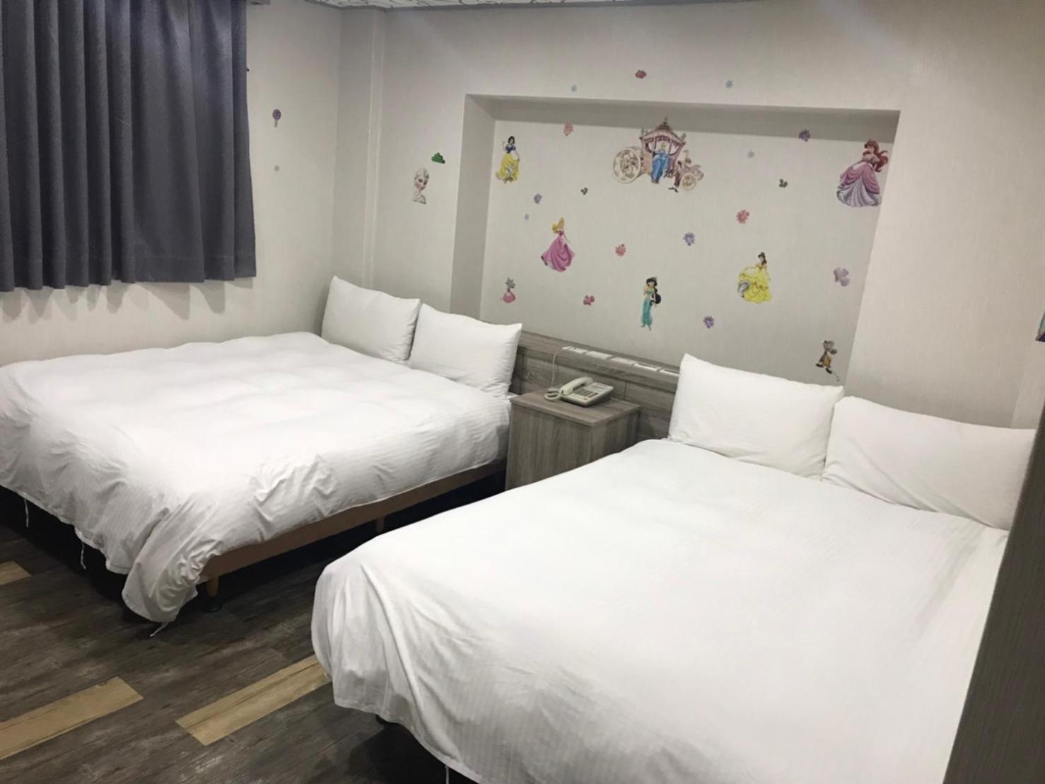 Standard Quadruple Room - Photo 2