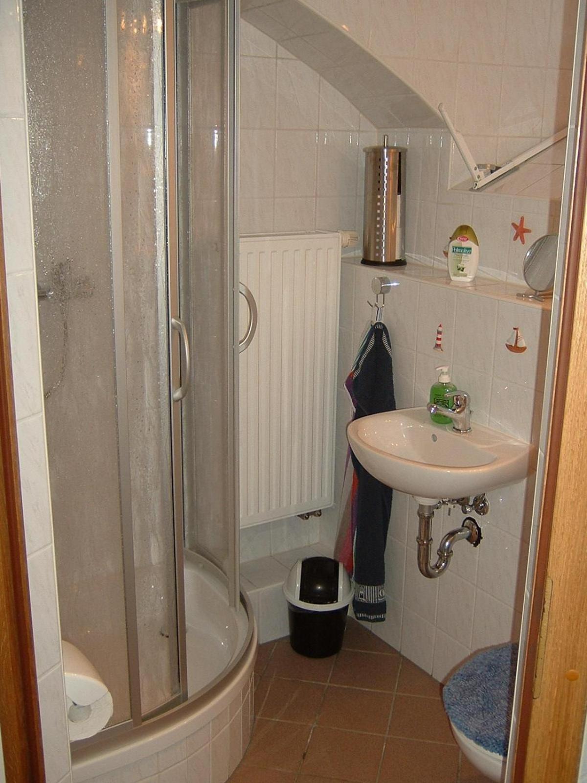 Budget Double or Twin Room photo 2