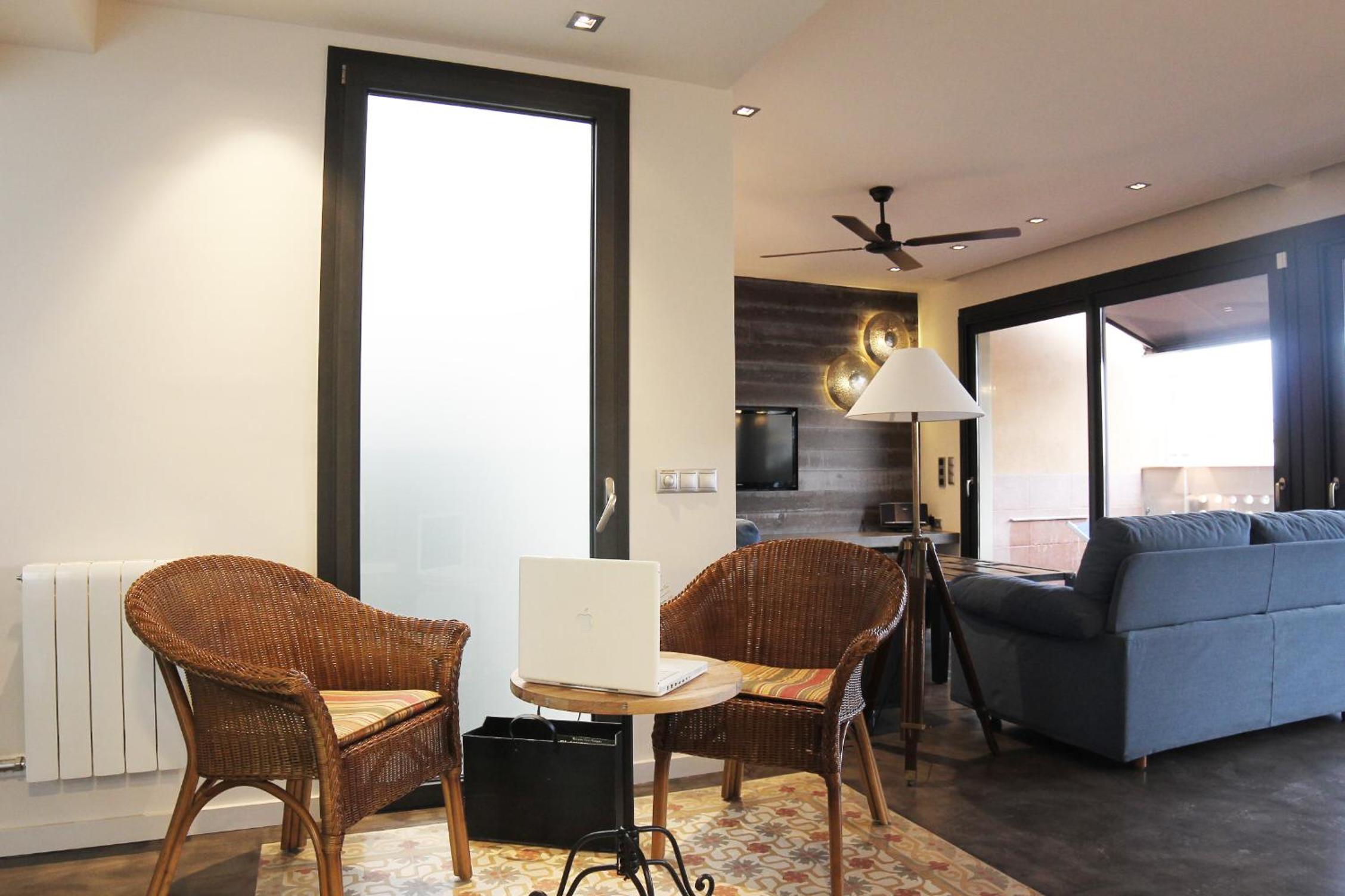 Ático Apartamento - Diputación 317