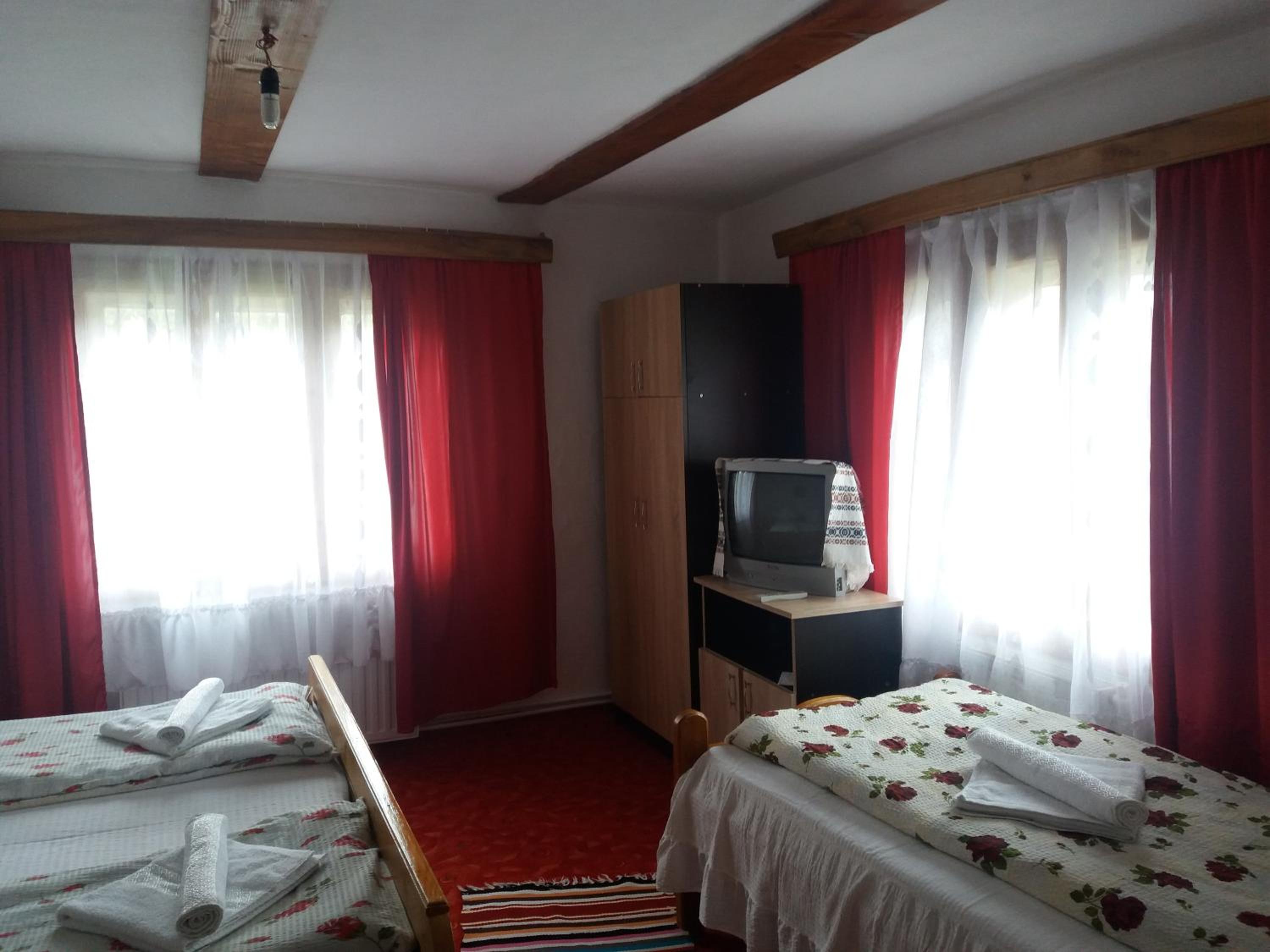 Triple Room with Private Bathroom photo 1