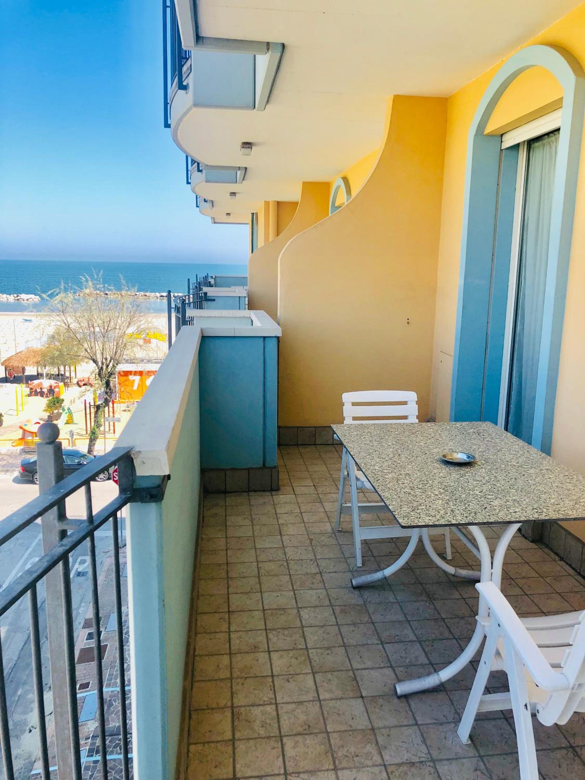 Studio with Sea View - Photo 11