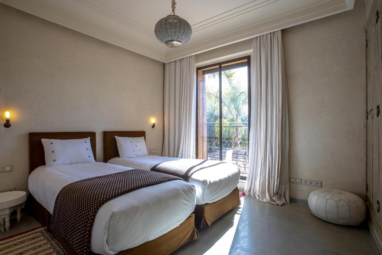 Three-Bedroom Villa - Photo 9