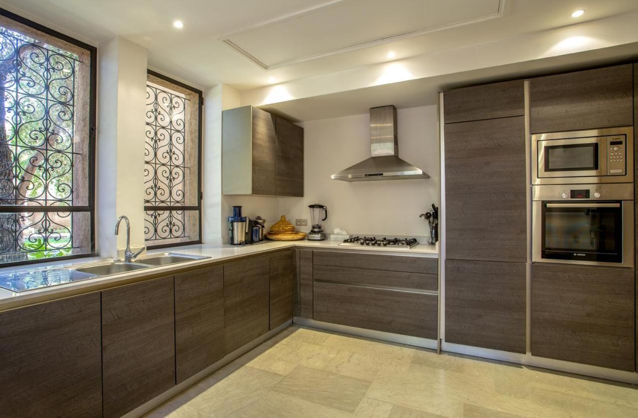 Three-Bedroom Villa - Photo 18
