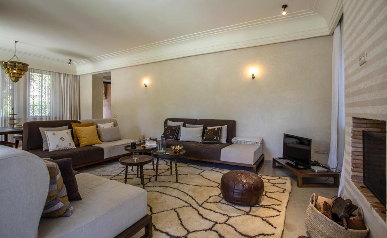 Three-Bedroom Villa - Photo 22