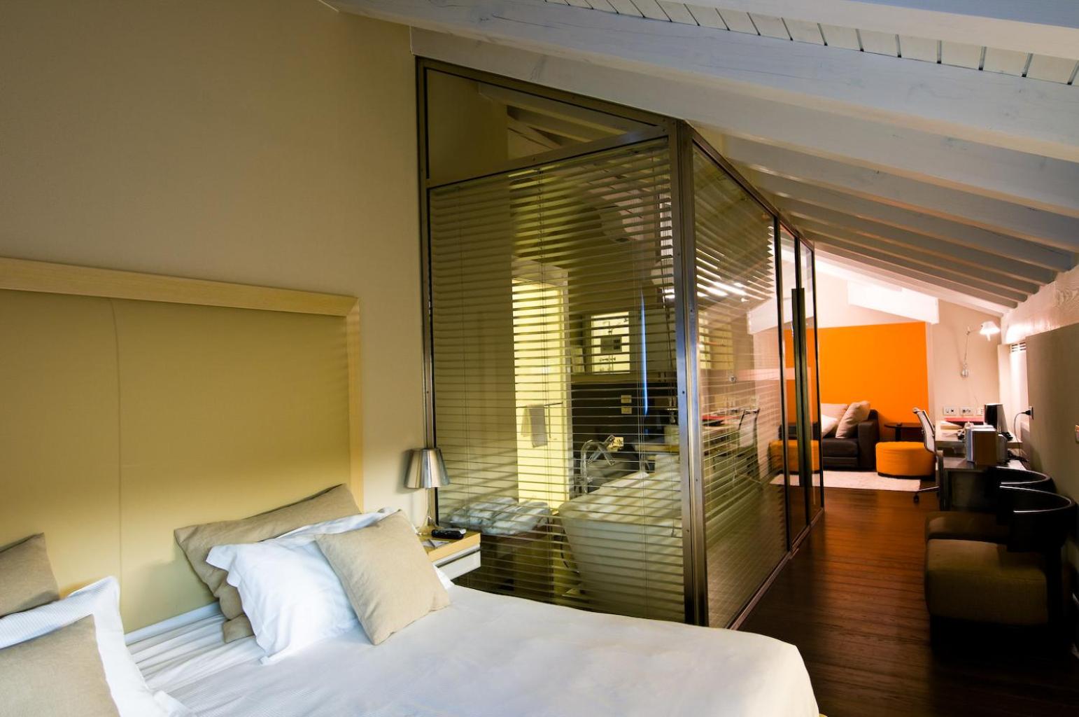 Suite photo 1