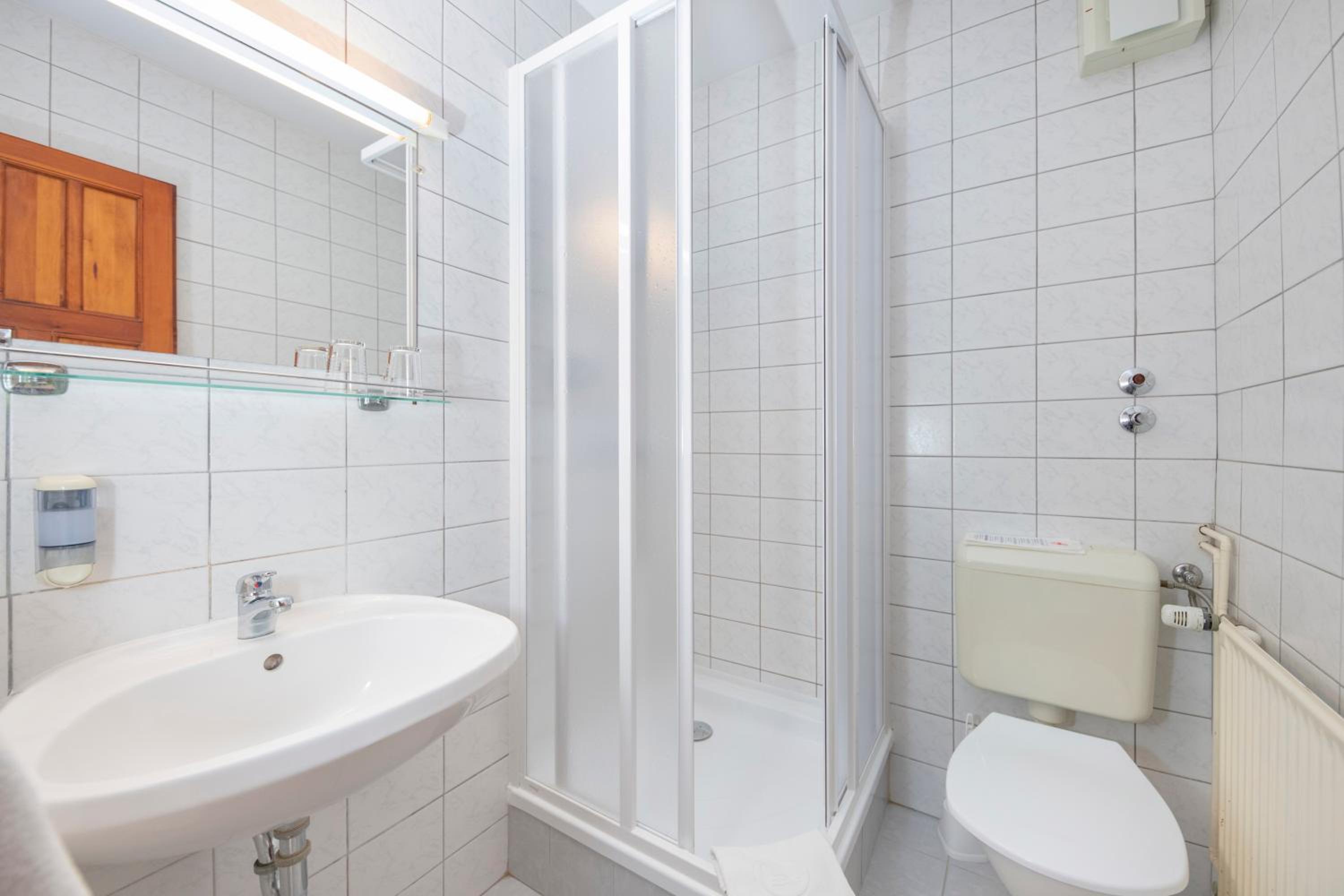 Single Room photo 2