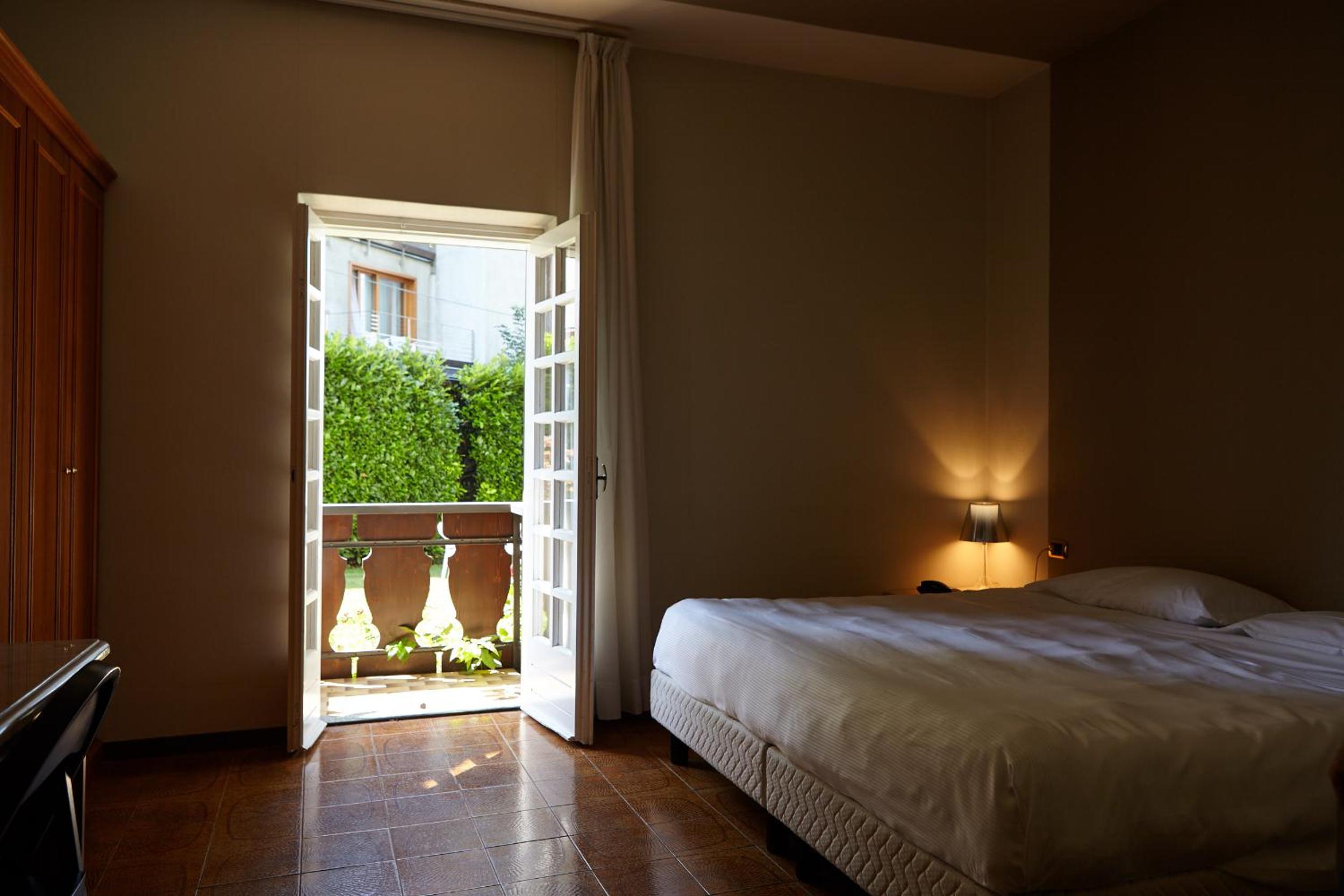 Standard Double or Twin Room with Garden View photo 1