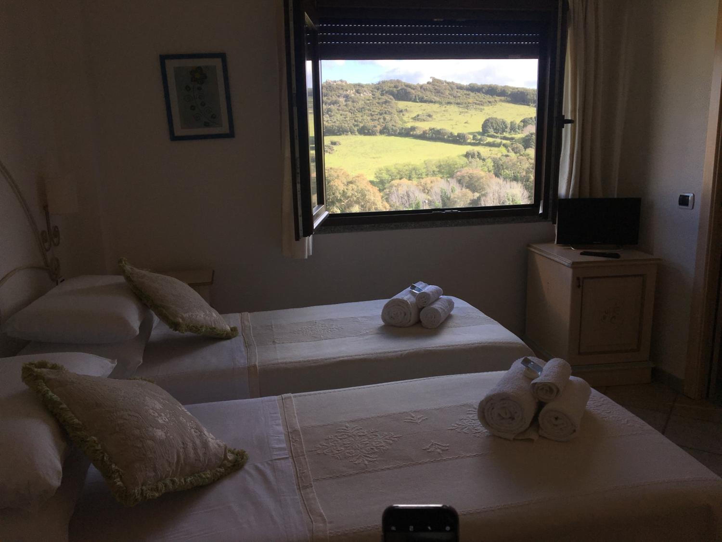 Triple Room with Mountain View - Photo 13