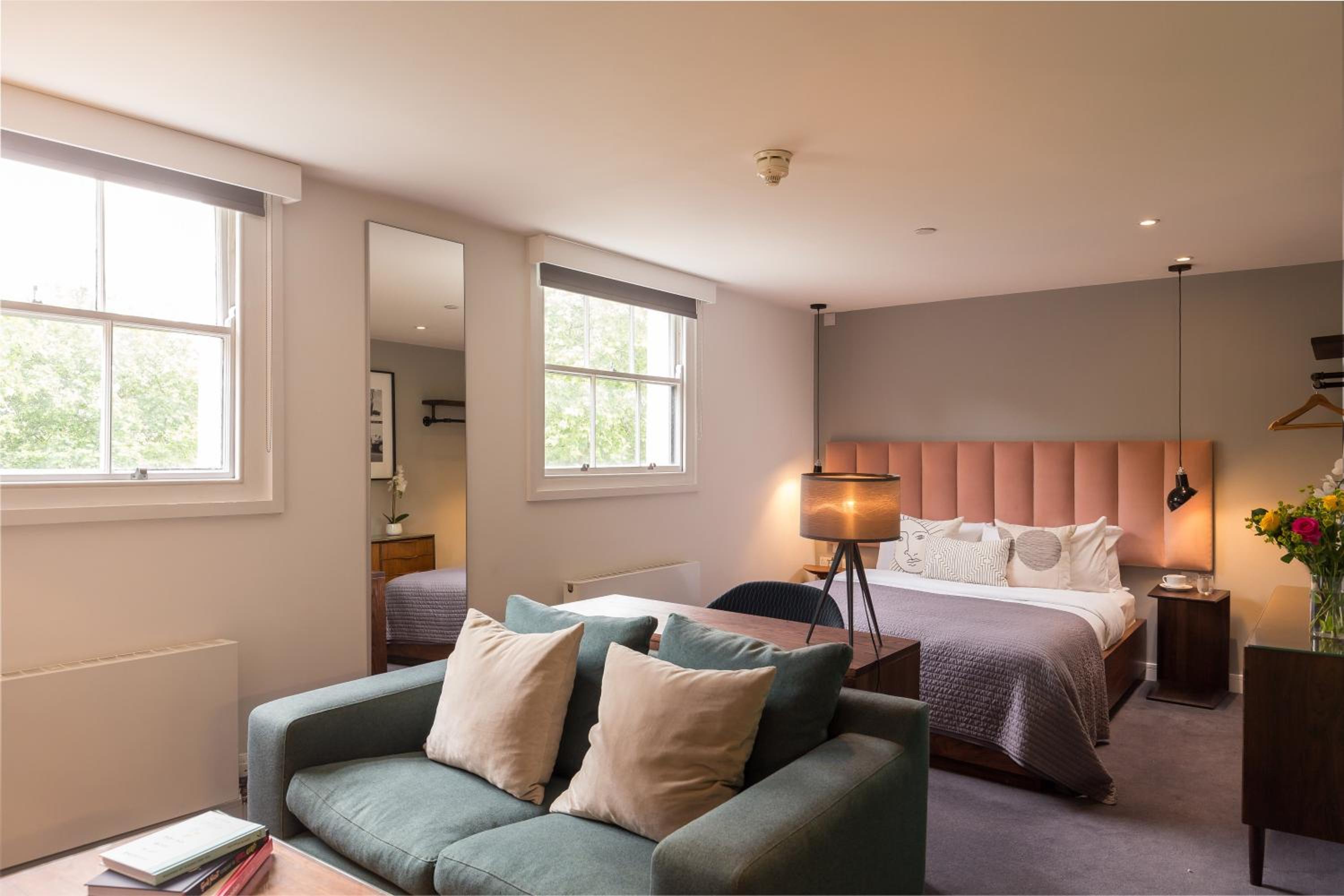 Premium Studio Apartment photo 2