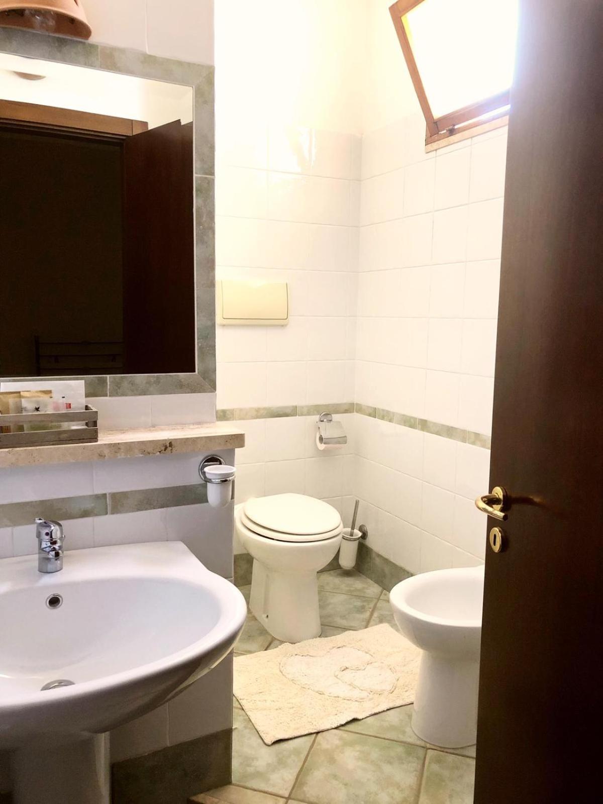 Twin Room With Balcony photo 1
