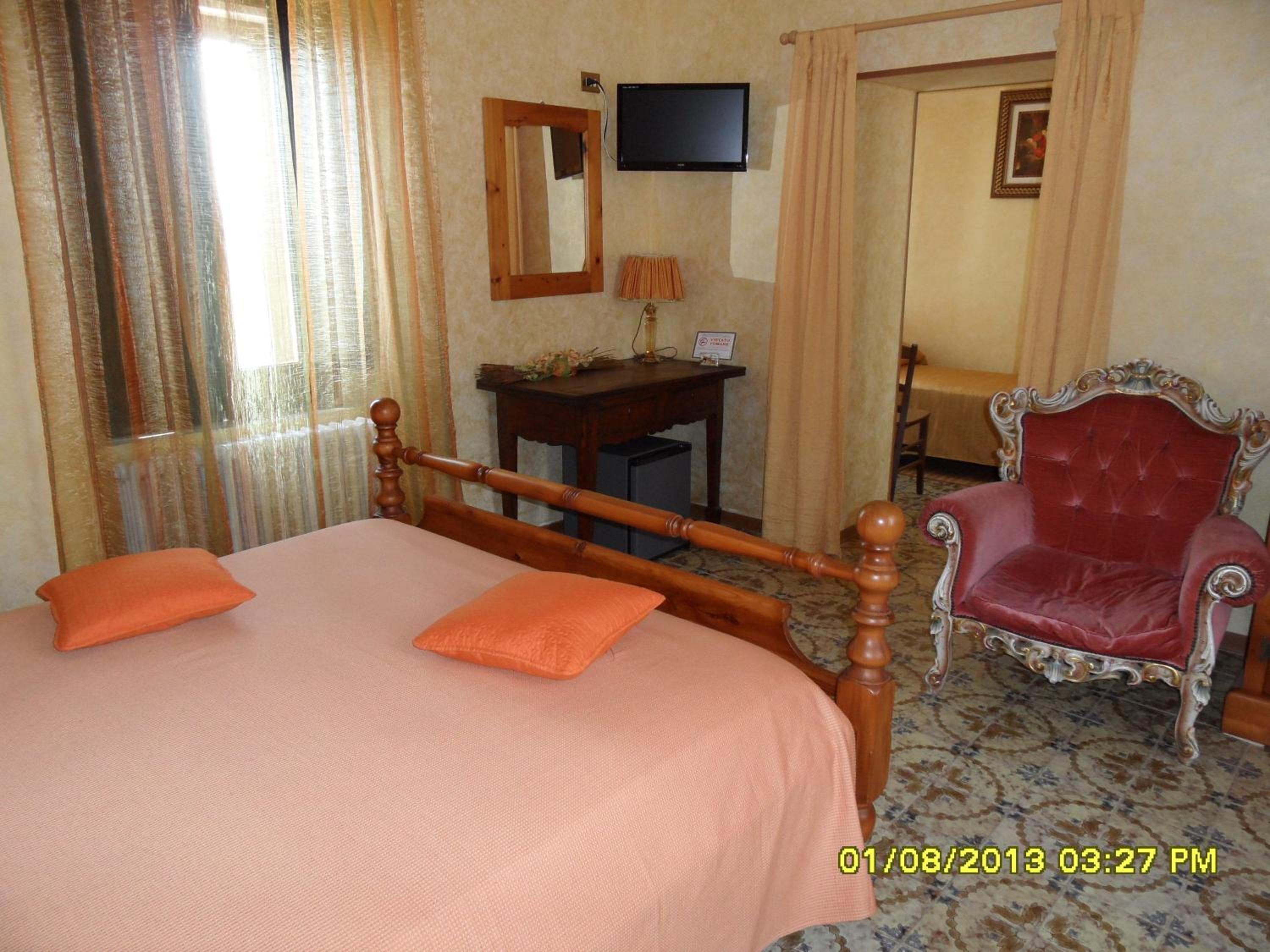 Triple Room photo 1