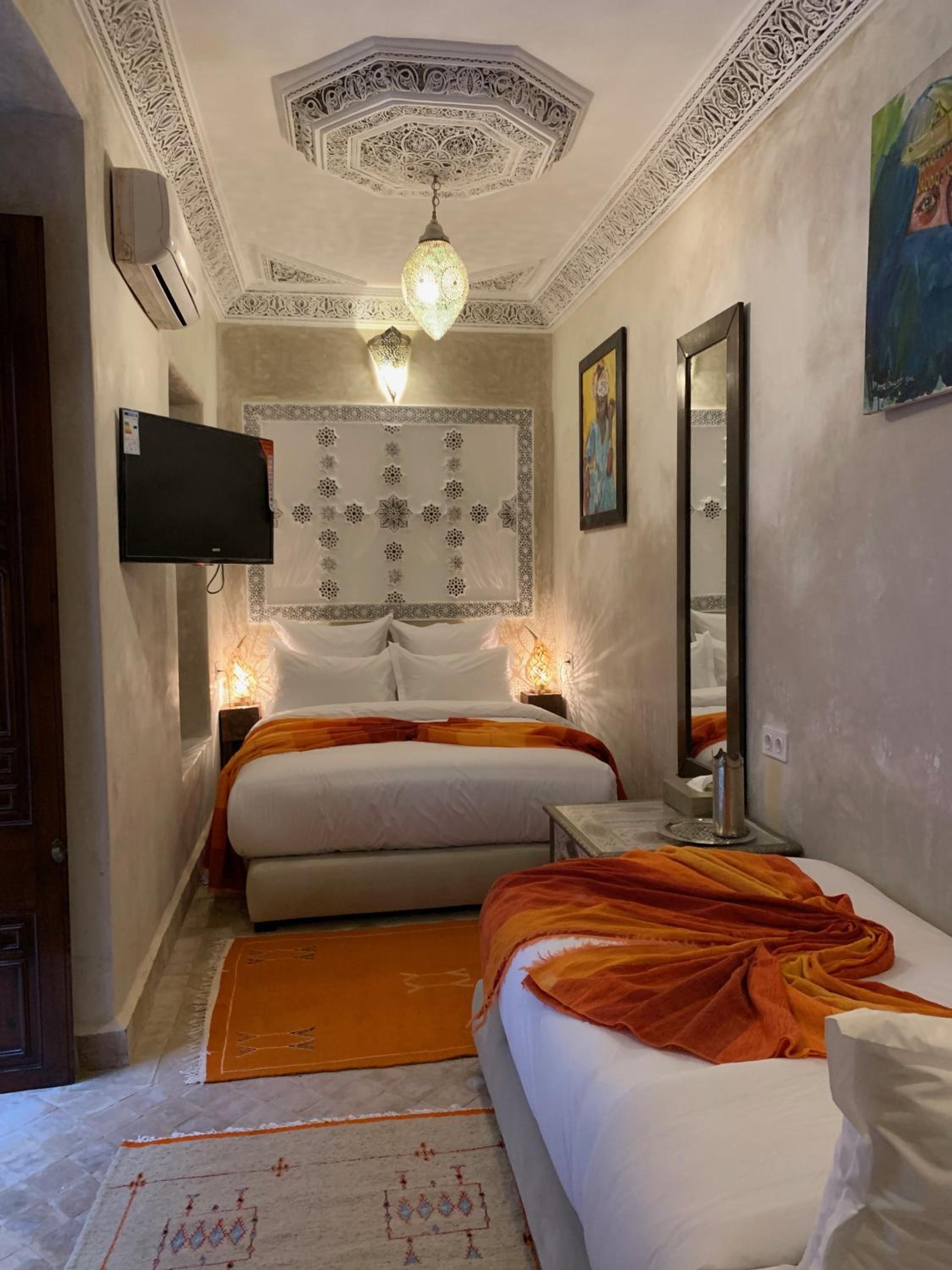 Cinnamon Room