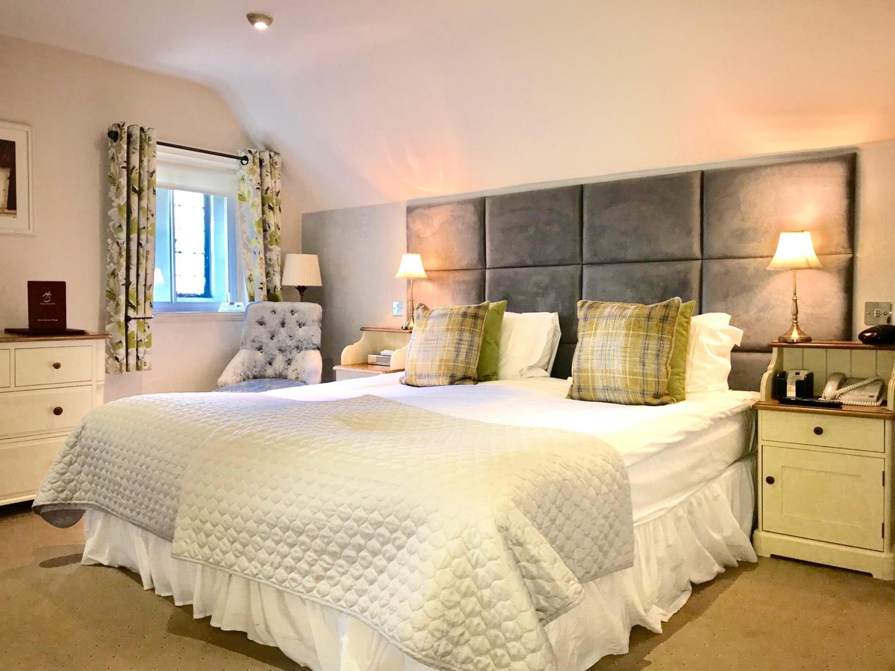Standard Double Room - Photo 7