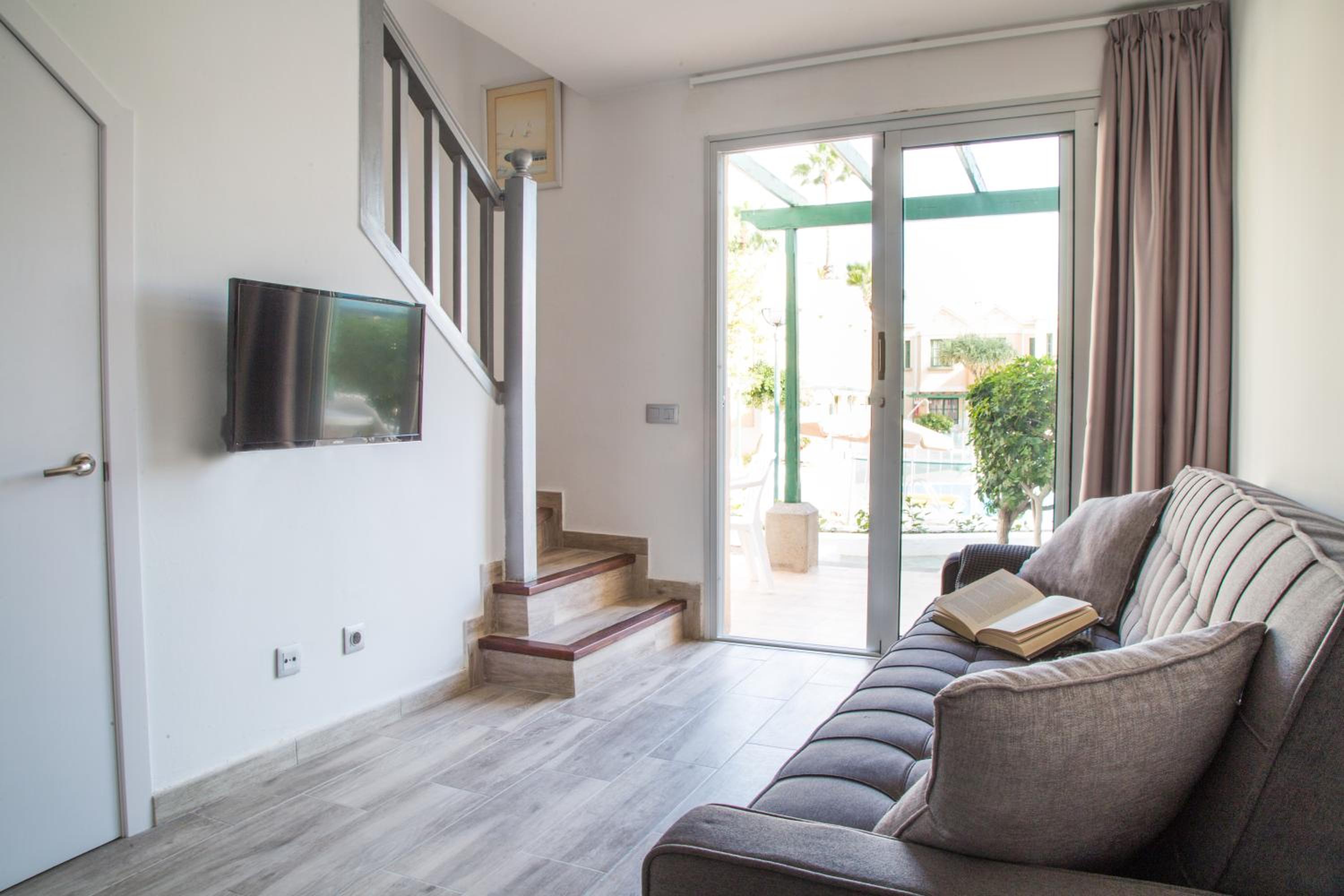 Apartamento Superior con vista a la piscina