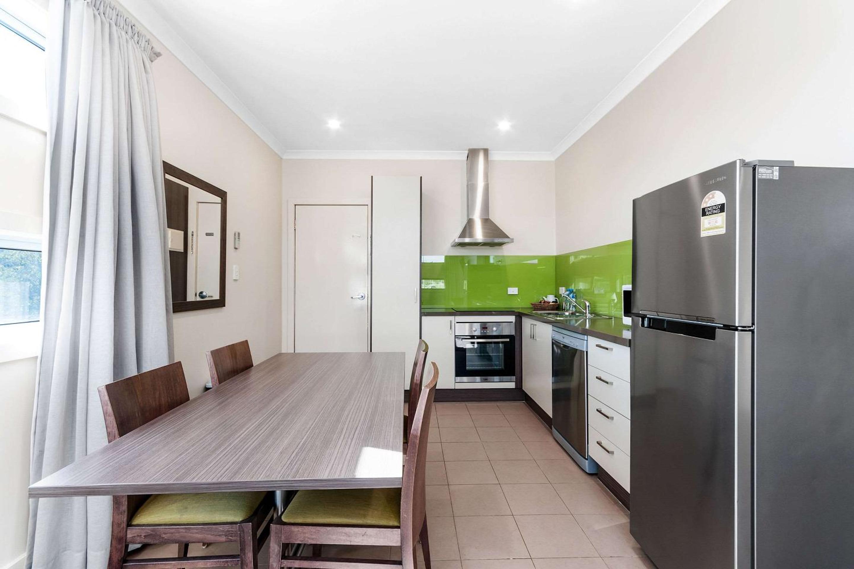 Two Bedroom Suite - Photo 5