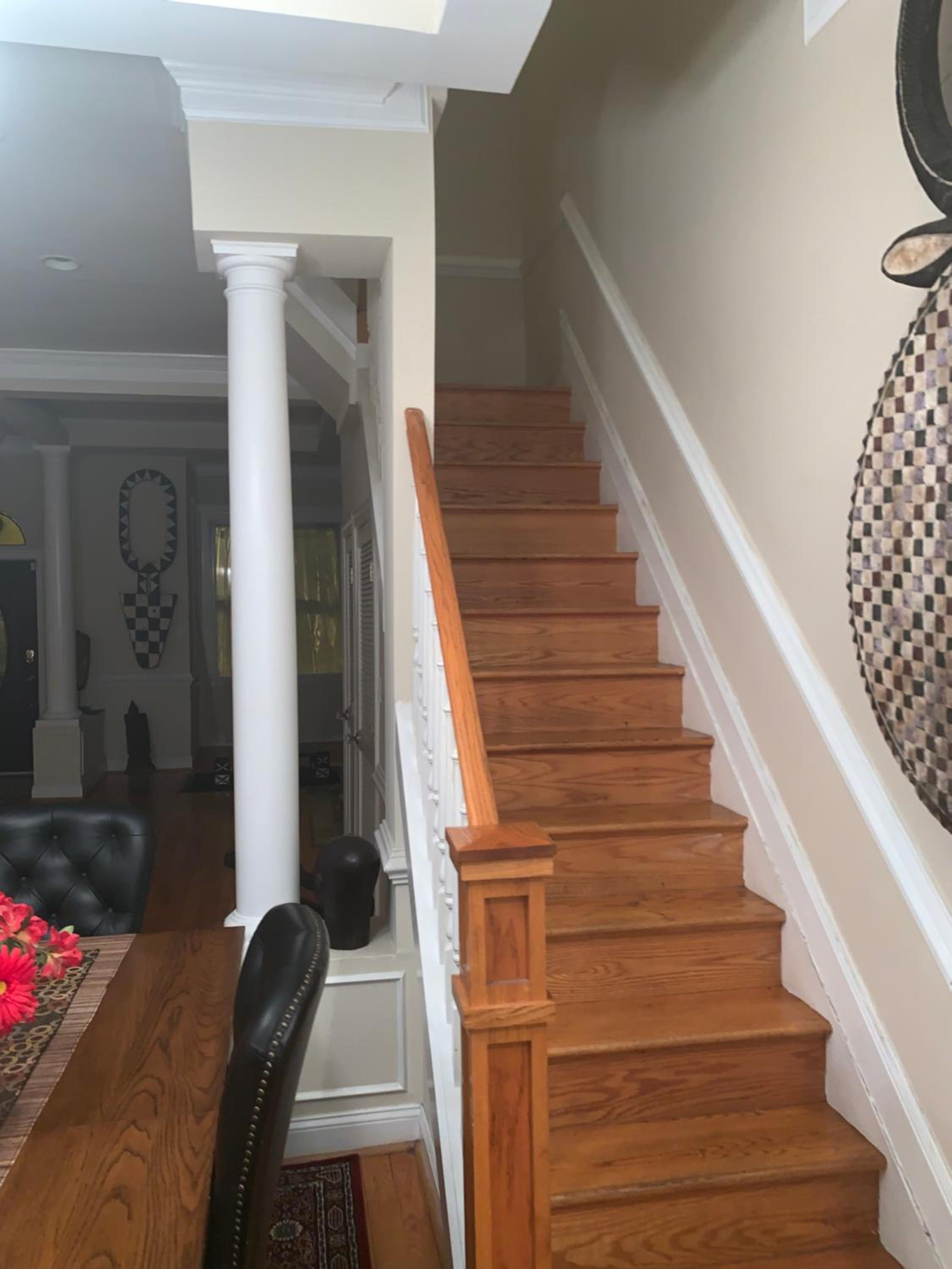 Five-Bedroom House - Photo 24