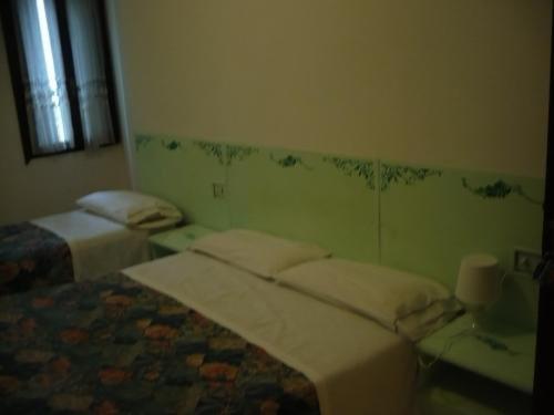 Triple Room - Photo 1