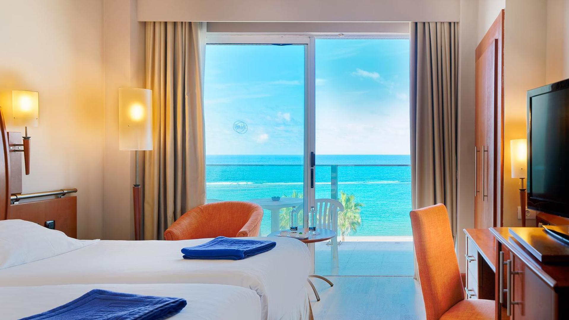Twin Room with Sea View Spa Acces included