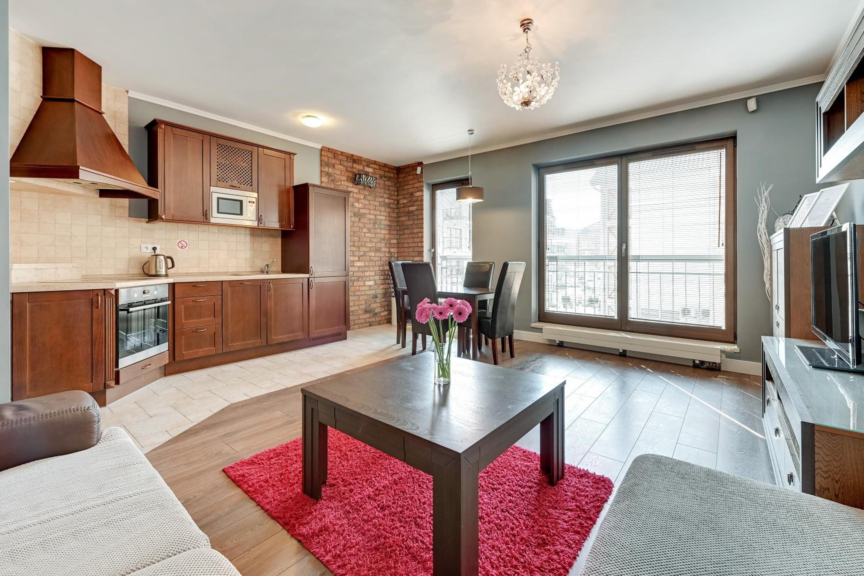 Two-Bedroom Apartment - 7 Szafarnia street
