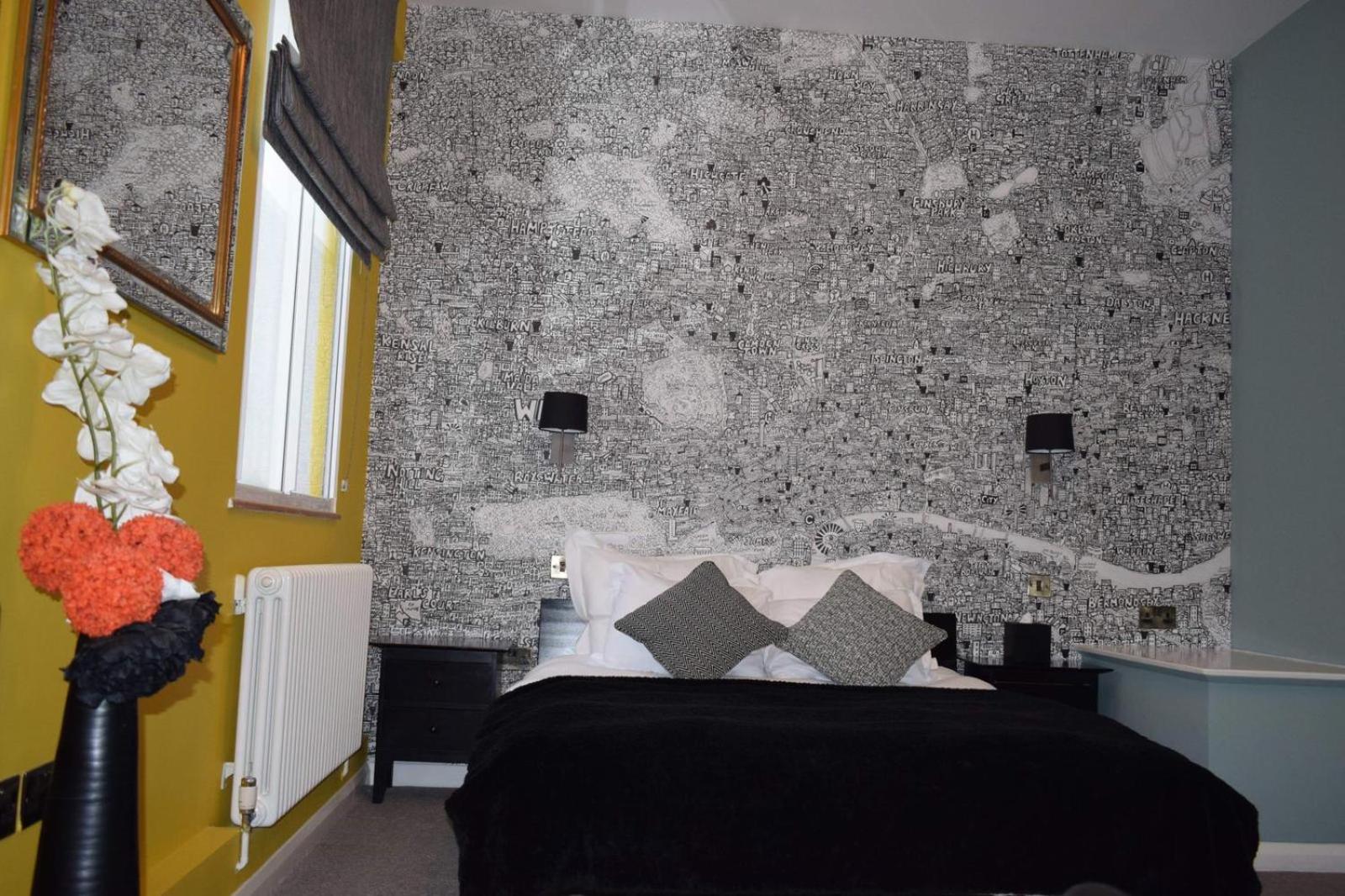 Deluxe Double Room photo 2