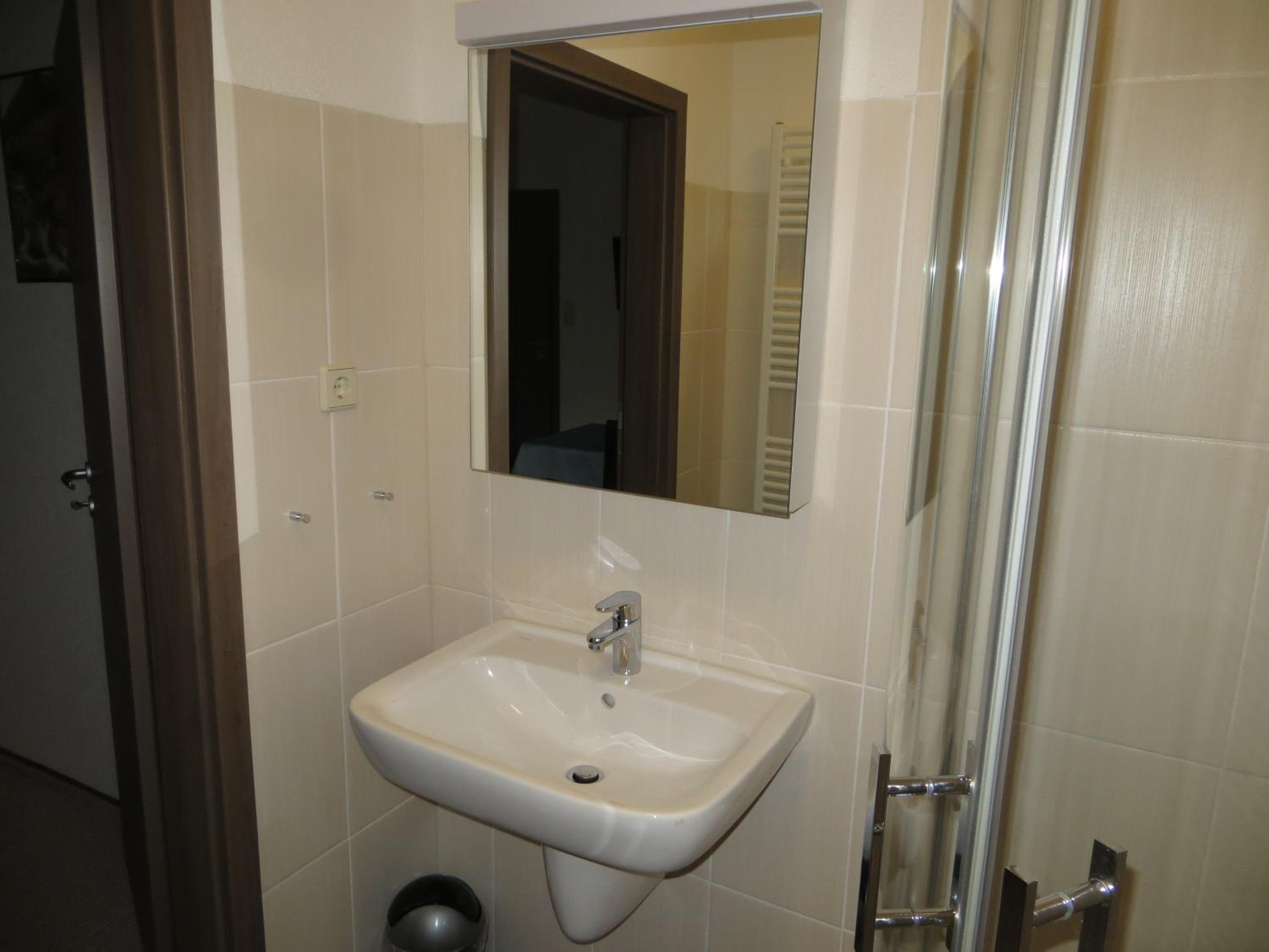 Standard Twin Room photo 2