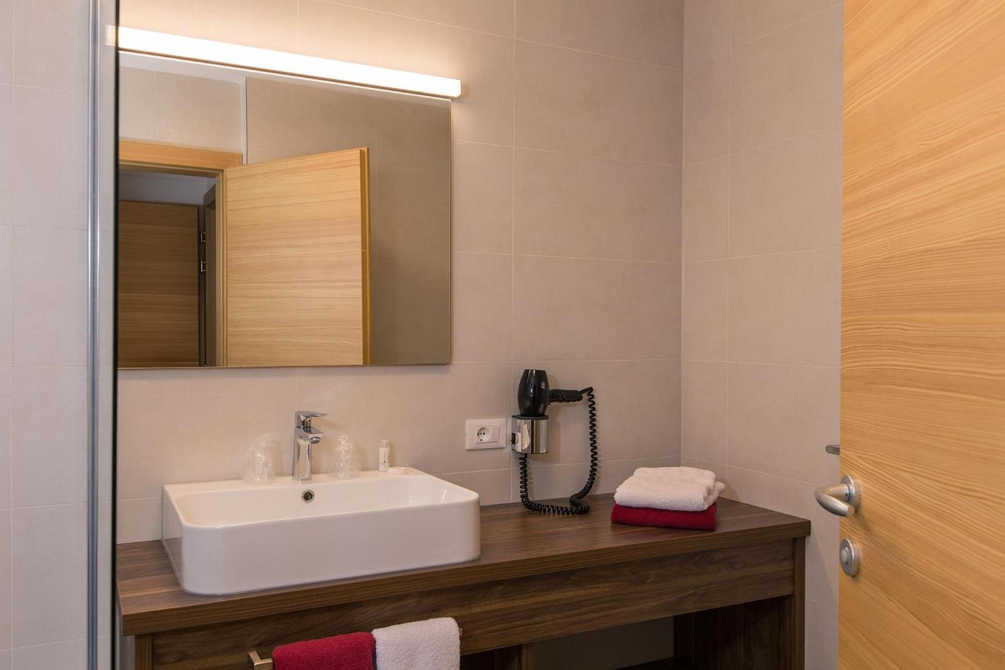 Triple Room with Terrace photo 3