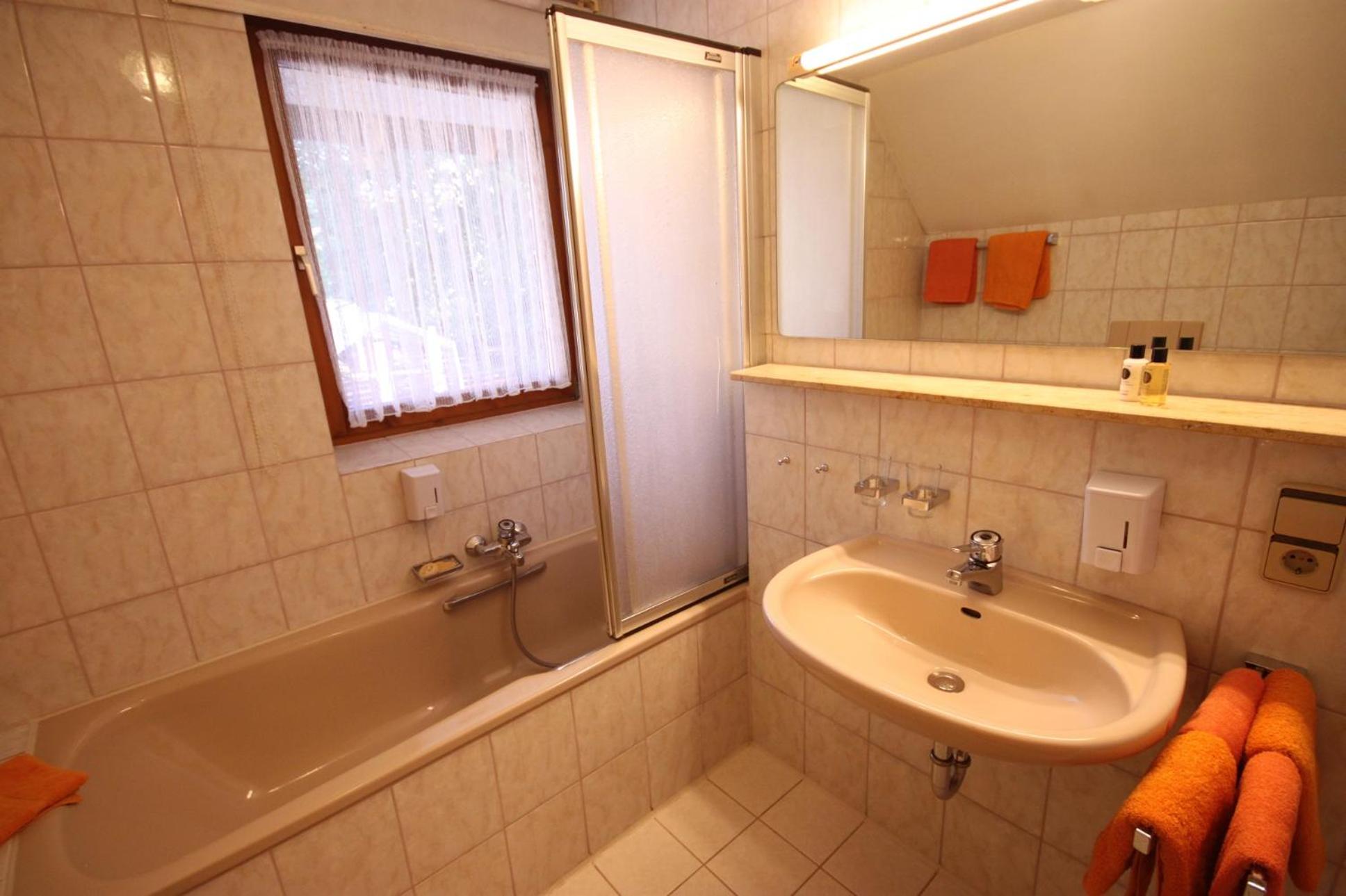 Comfort Double Room with Balcony photo 2