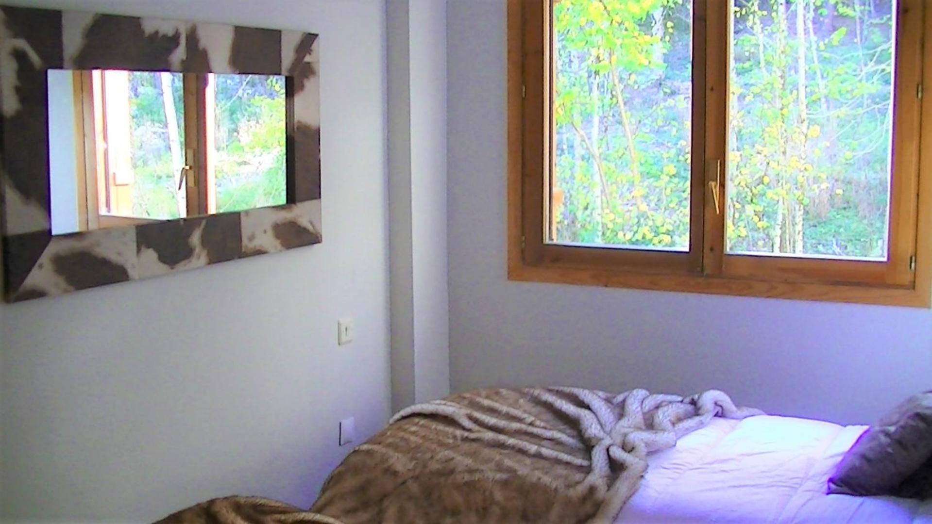 Apartment with Mountain View - Photo 12