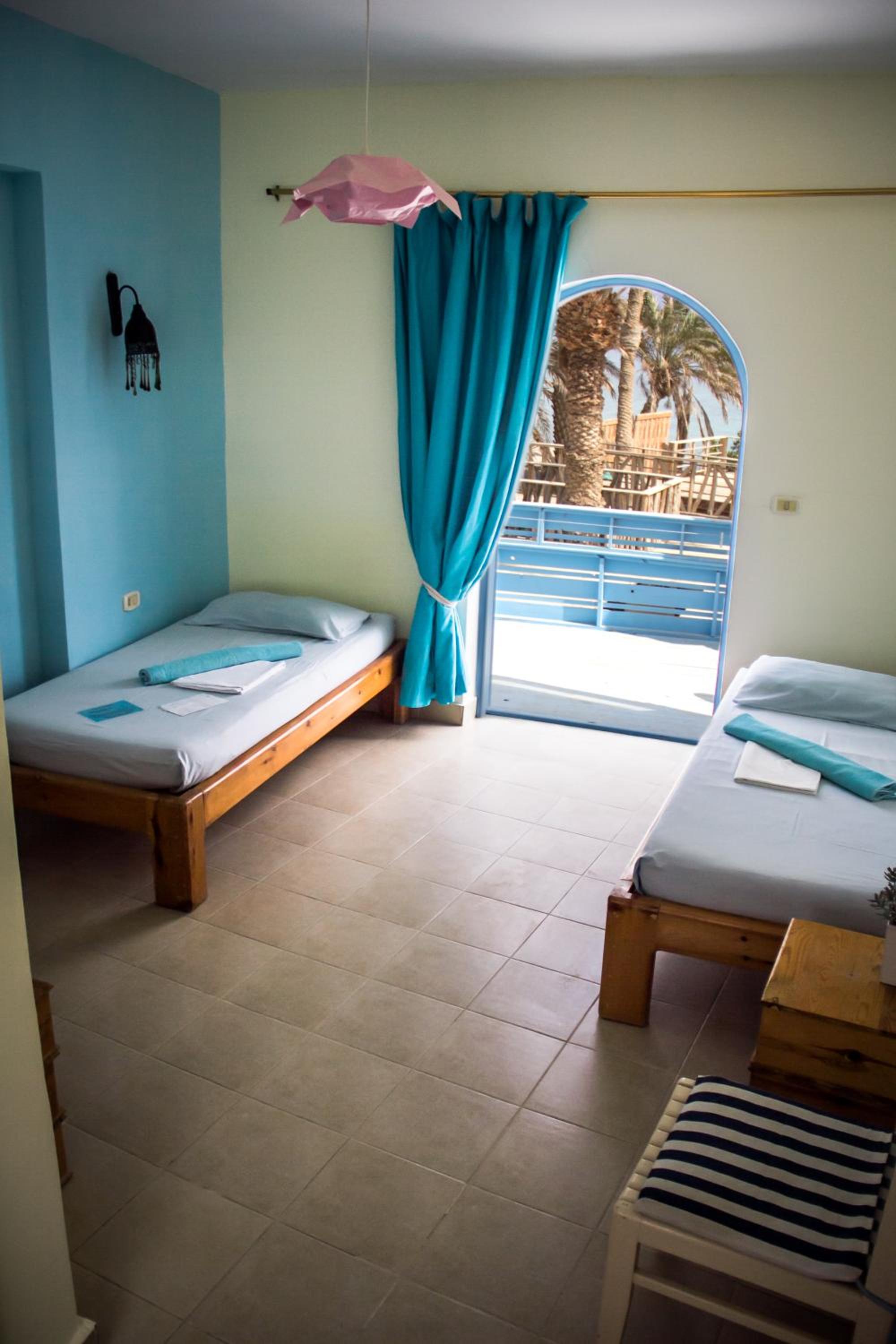 Double Room - Photo 13