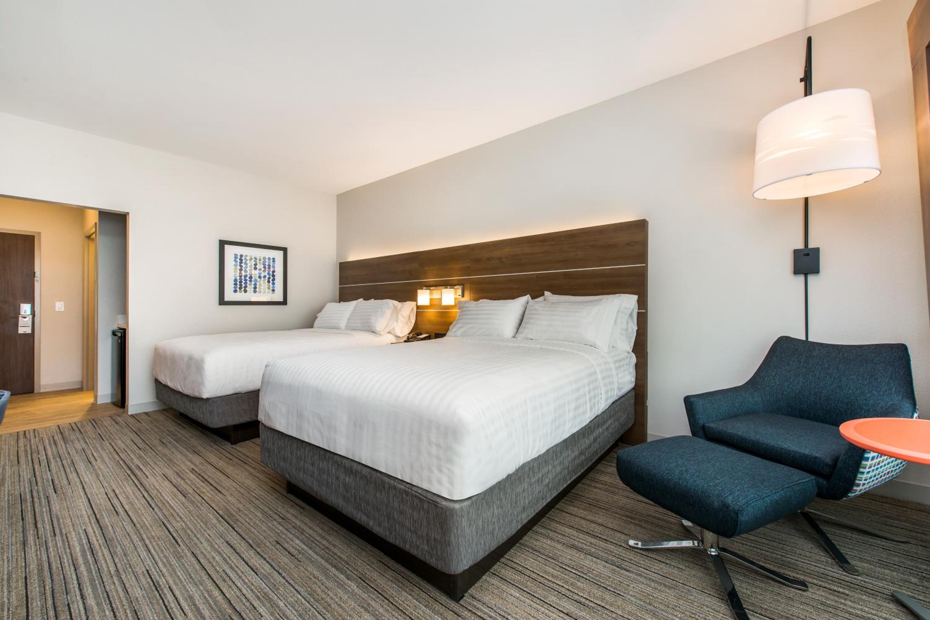 Queen Room with Two Queen Beds - Hearing Accessible/Non-Smoking
