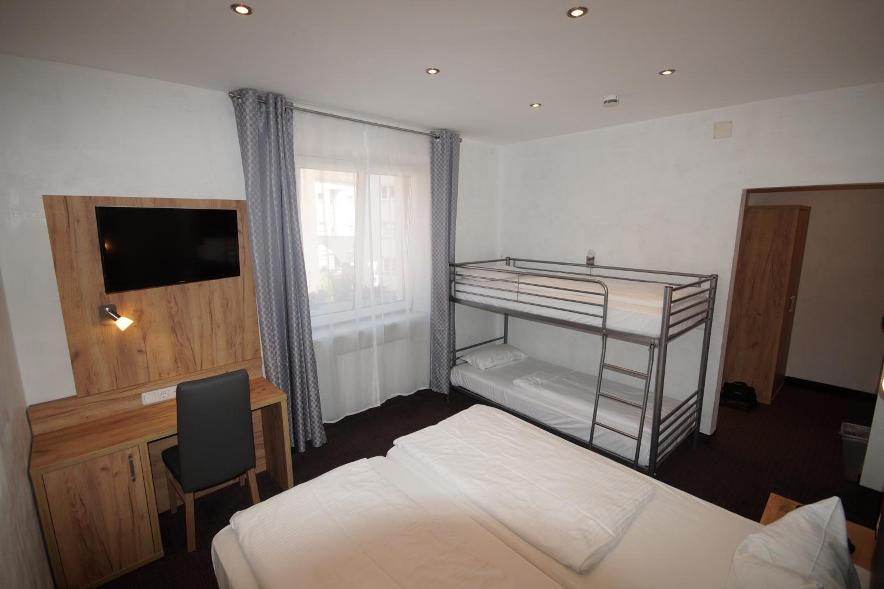 Quadruple Room photo 1