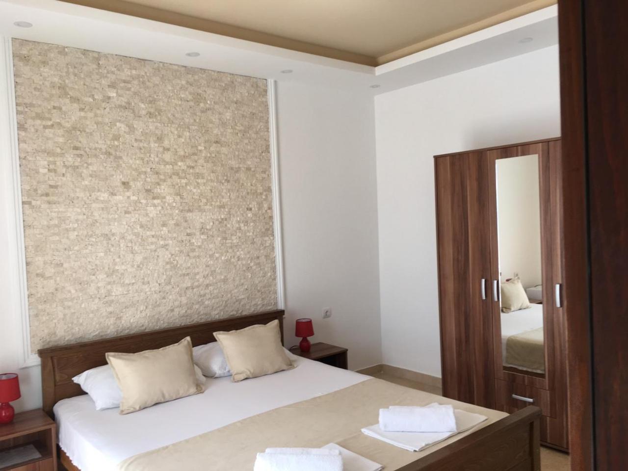 Double Room with Balcony and Sea View photo 2