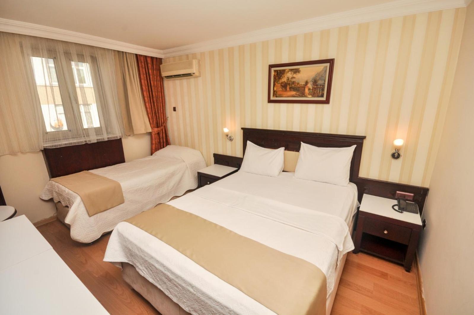 Standard Triple Room photo 2
