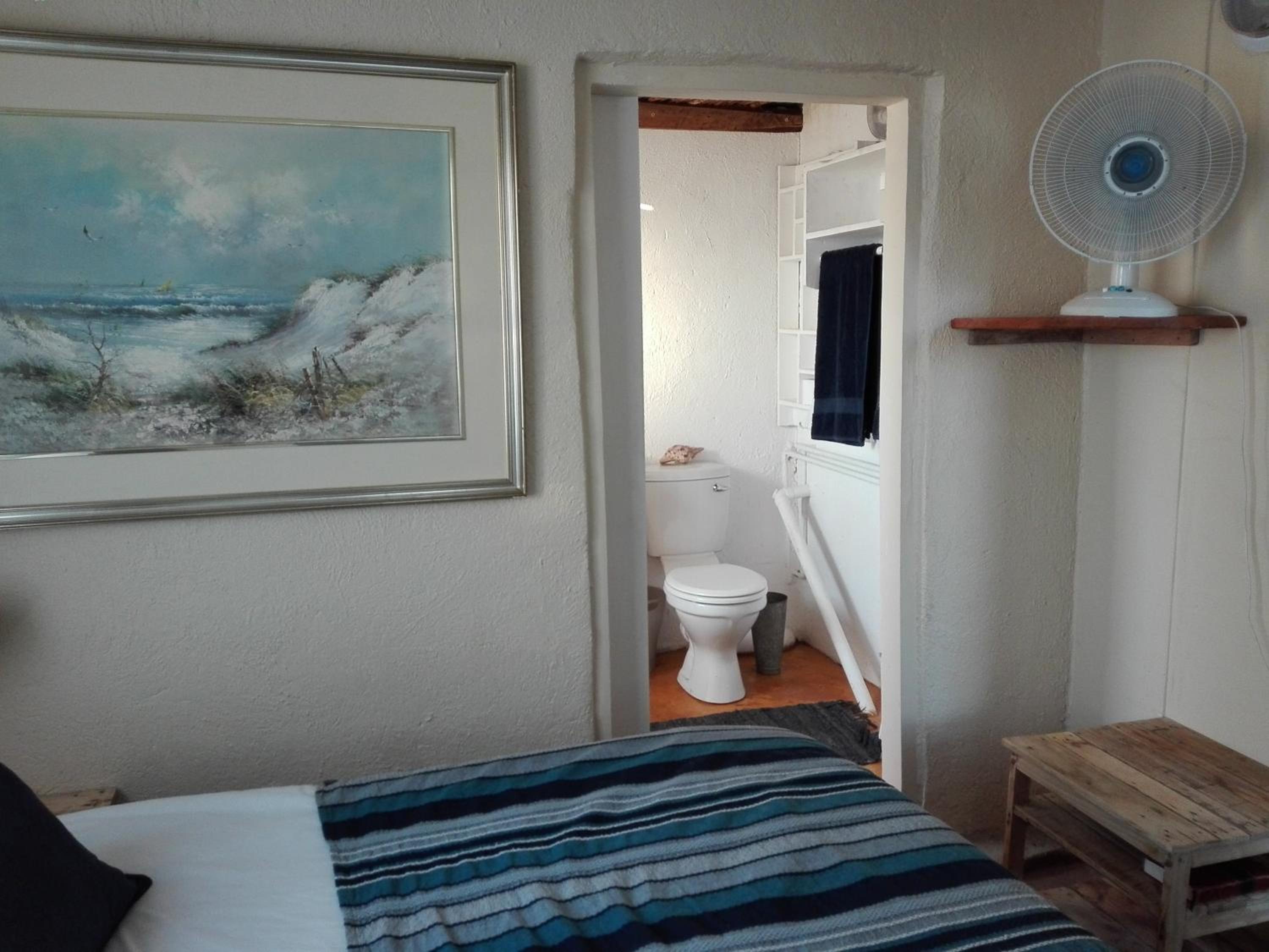 Economy Double or Twin Room photo 3