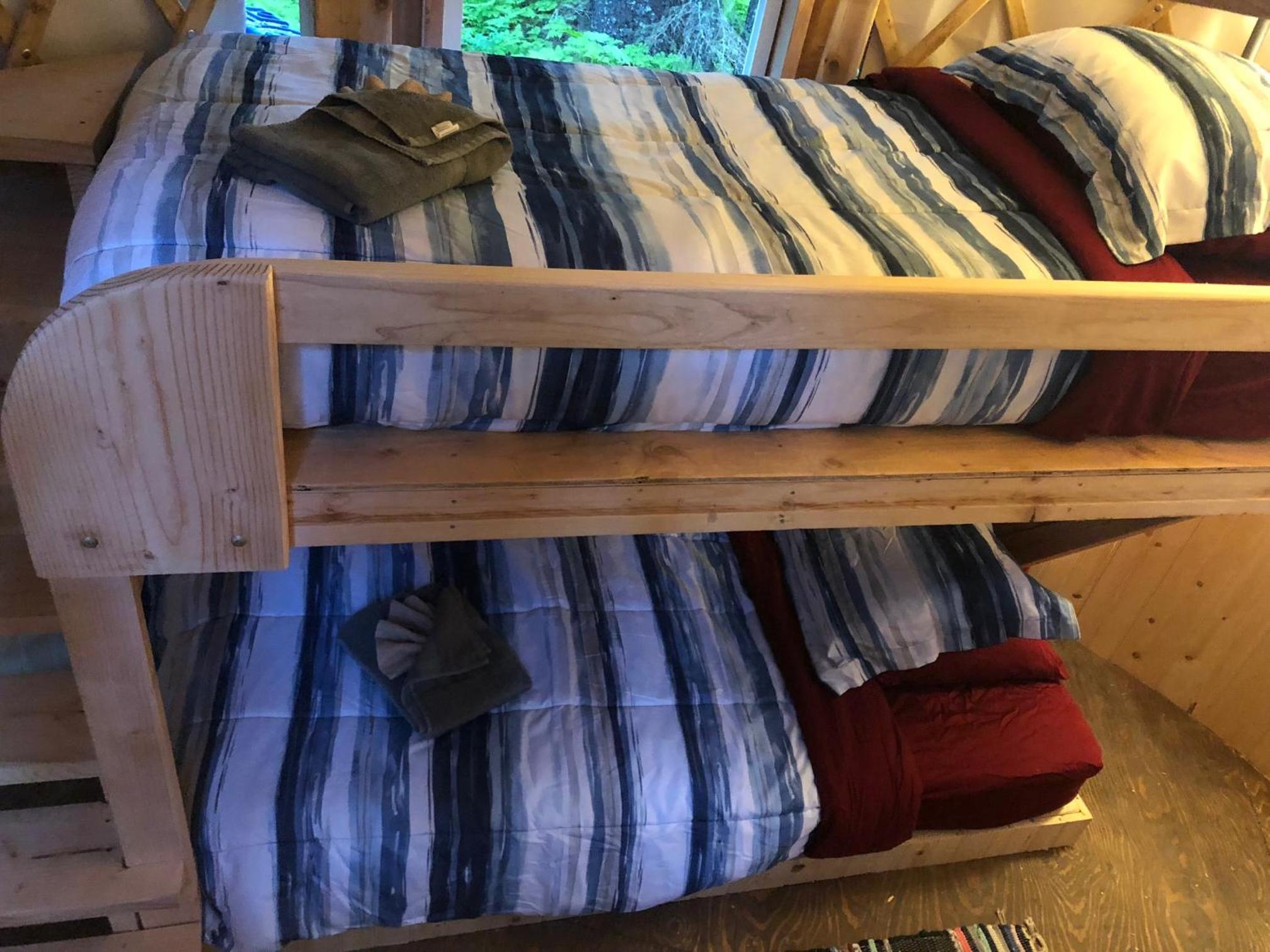 Bunk Yurt at Yurt Village-Sea Lion Chanty with Shared Bathroom photo 3