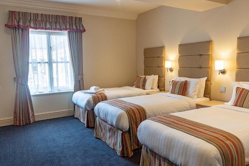 Classic Triple Room - Photo 2