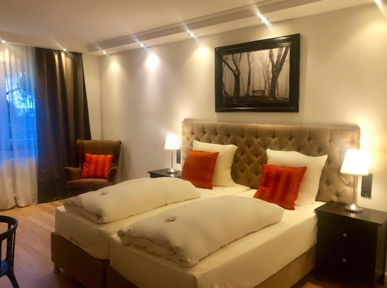 Double or Twin Room photo 3