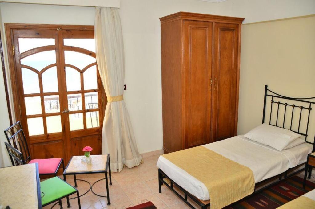 Budget Single Room