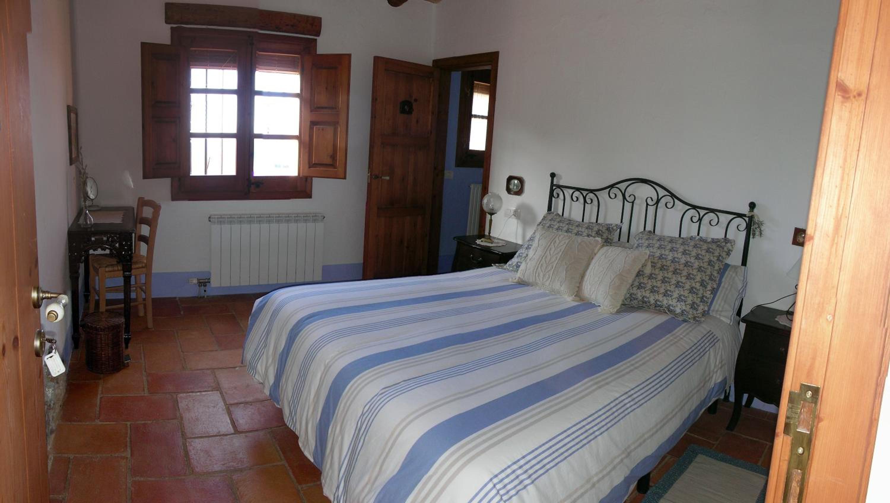 Casa de cuatro habitaciones