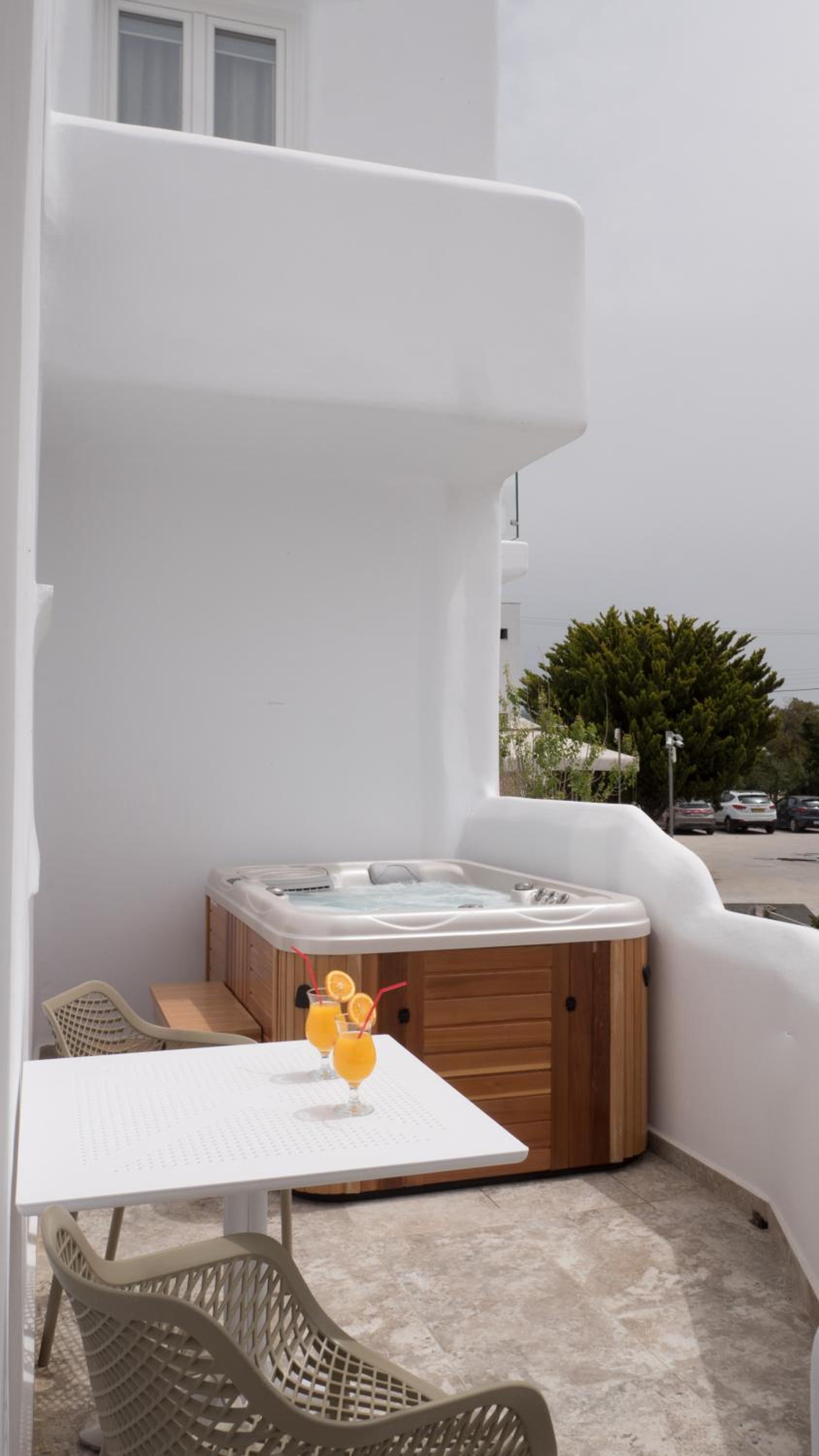 Superior suite with hot tub and partial view of the sea - Photo 10