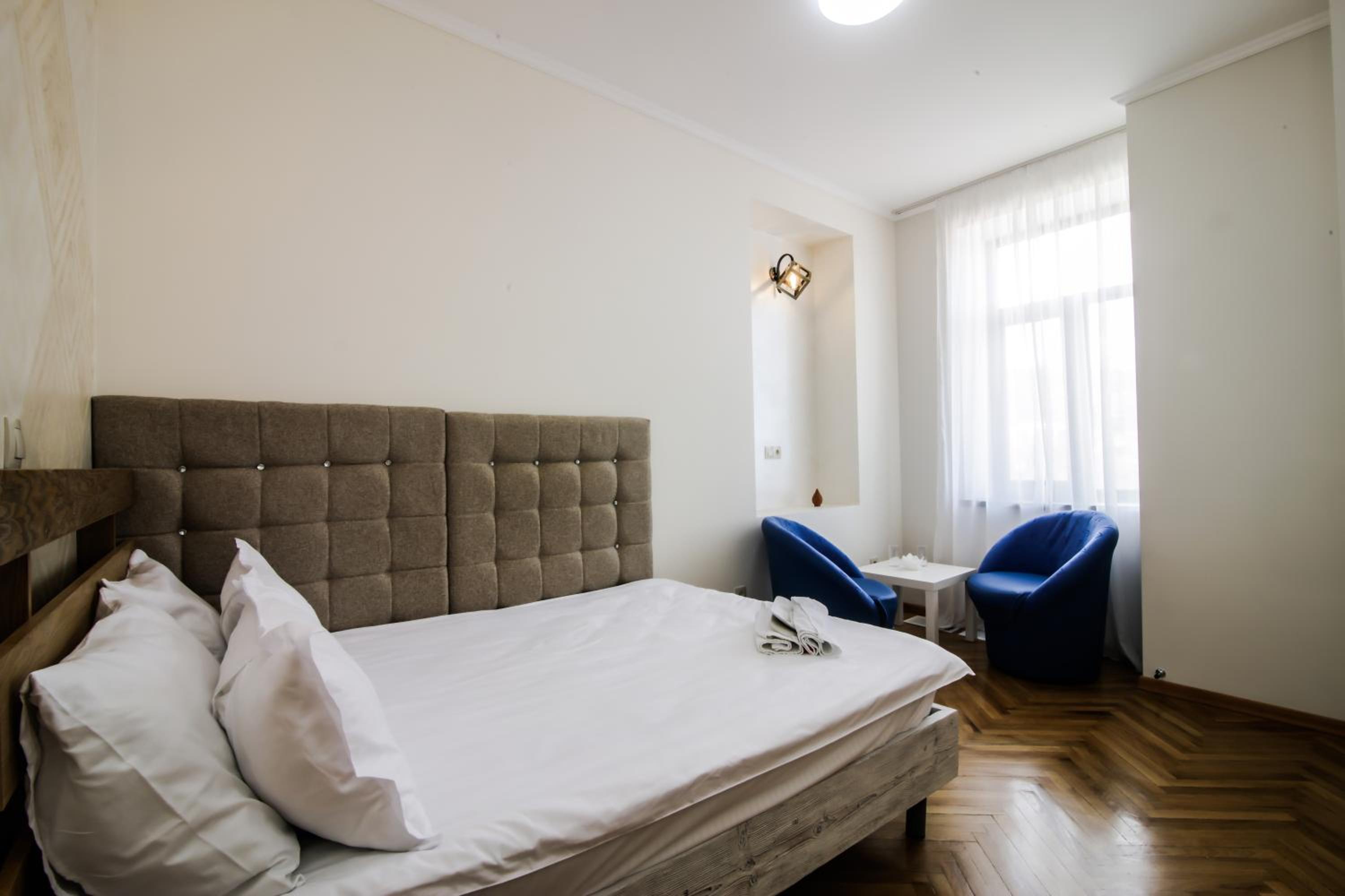 Double Room with Mountain View