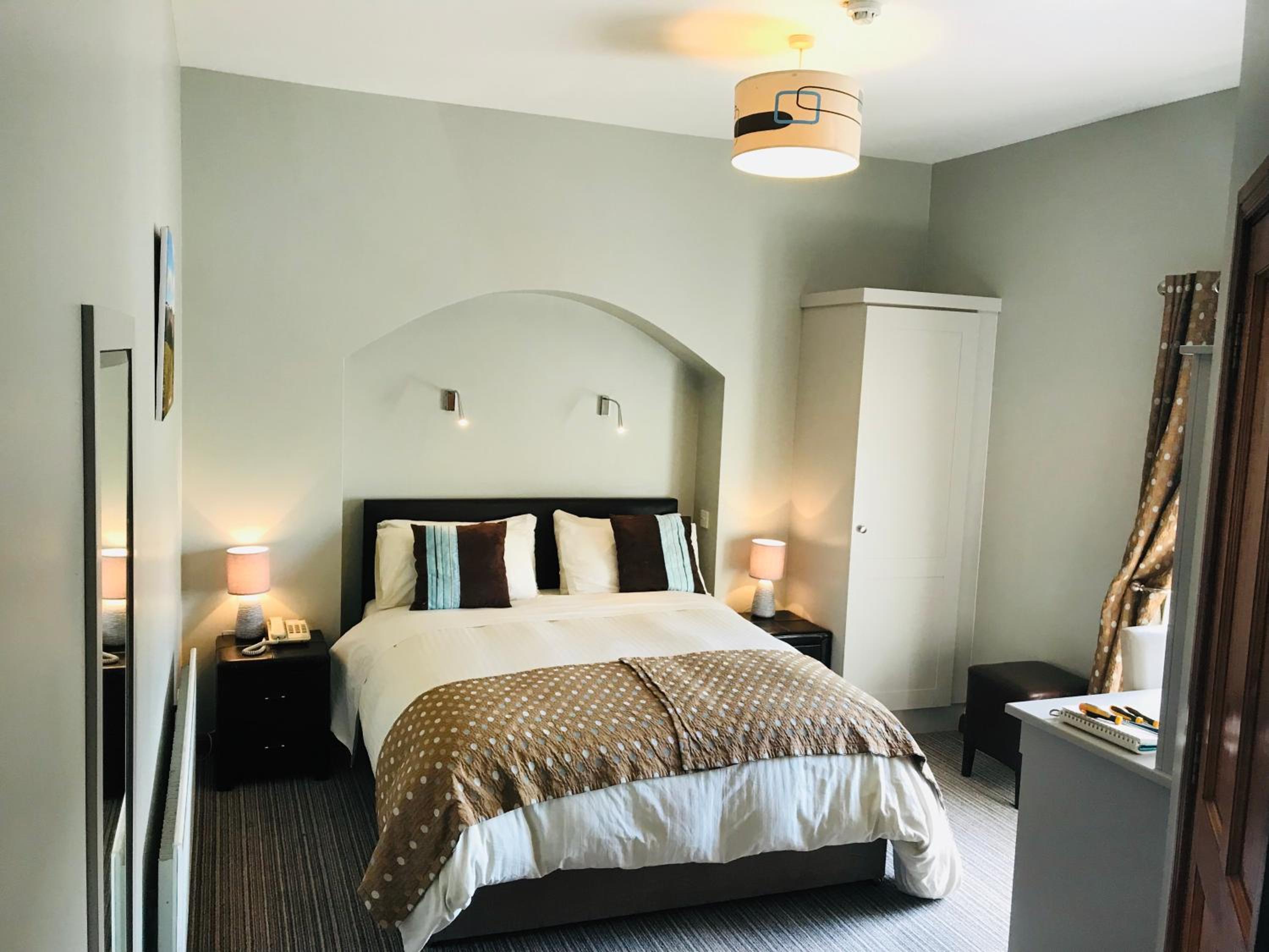 Double Room - Photo 2