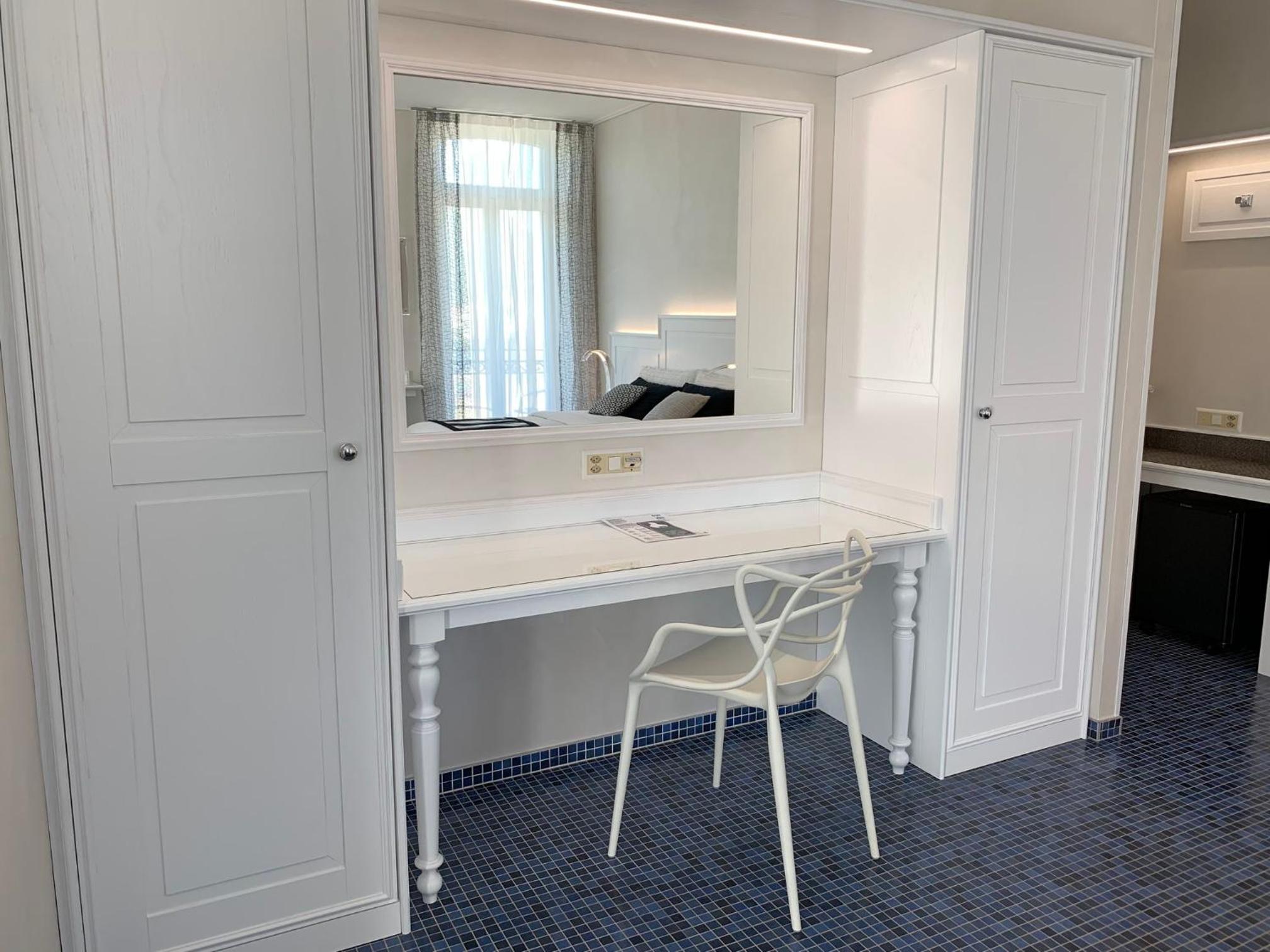 Superior Top Twin Room - Photo 13