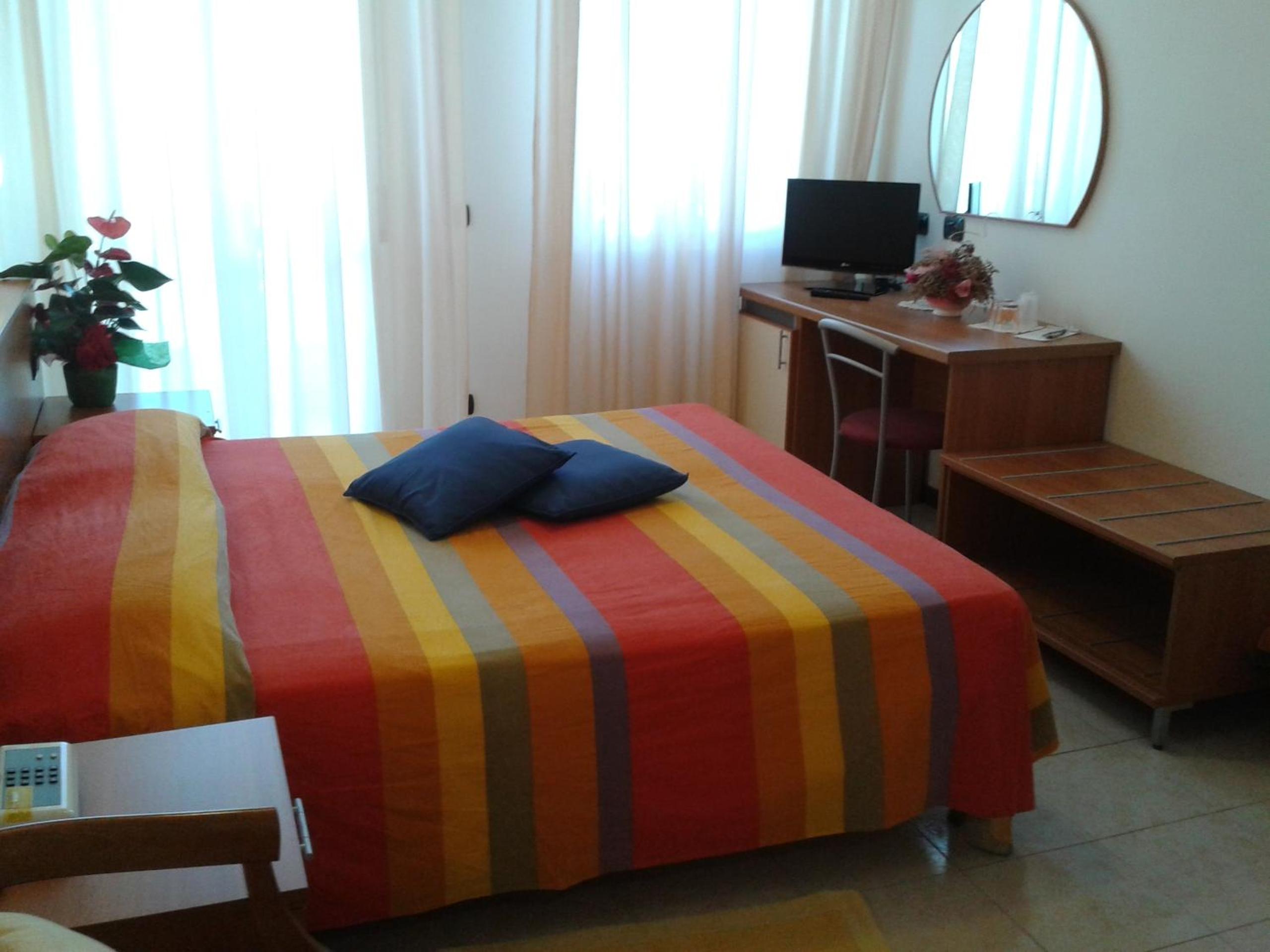 Superior Double Room - Photo 2